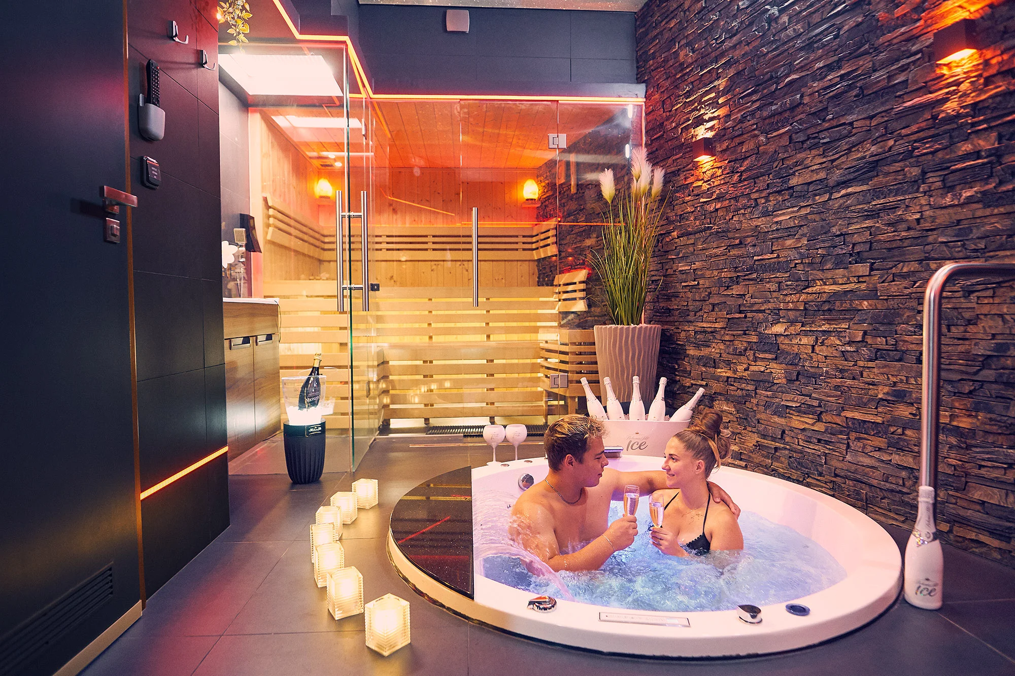 Pobyt v Děčíně ve Wellness hotelu Kocanda se stravou i privátním wellness