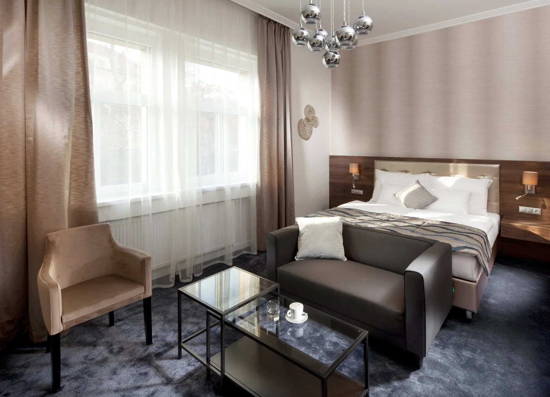 4* apartmány či pokoje v bratislavském Starém Městě: komfortní ubytování se snídaní