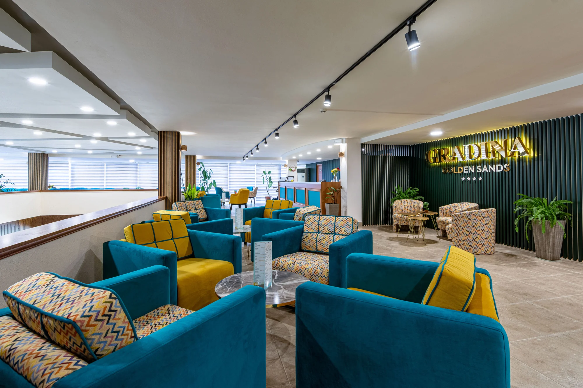 Rodinná dovolená v Bulharsku: hotel 500 m od moře, animační program, nový aquapark, 2 děti zdarma