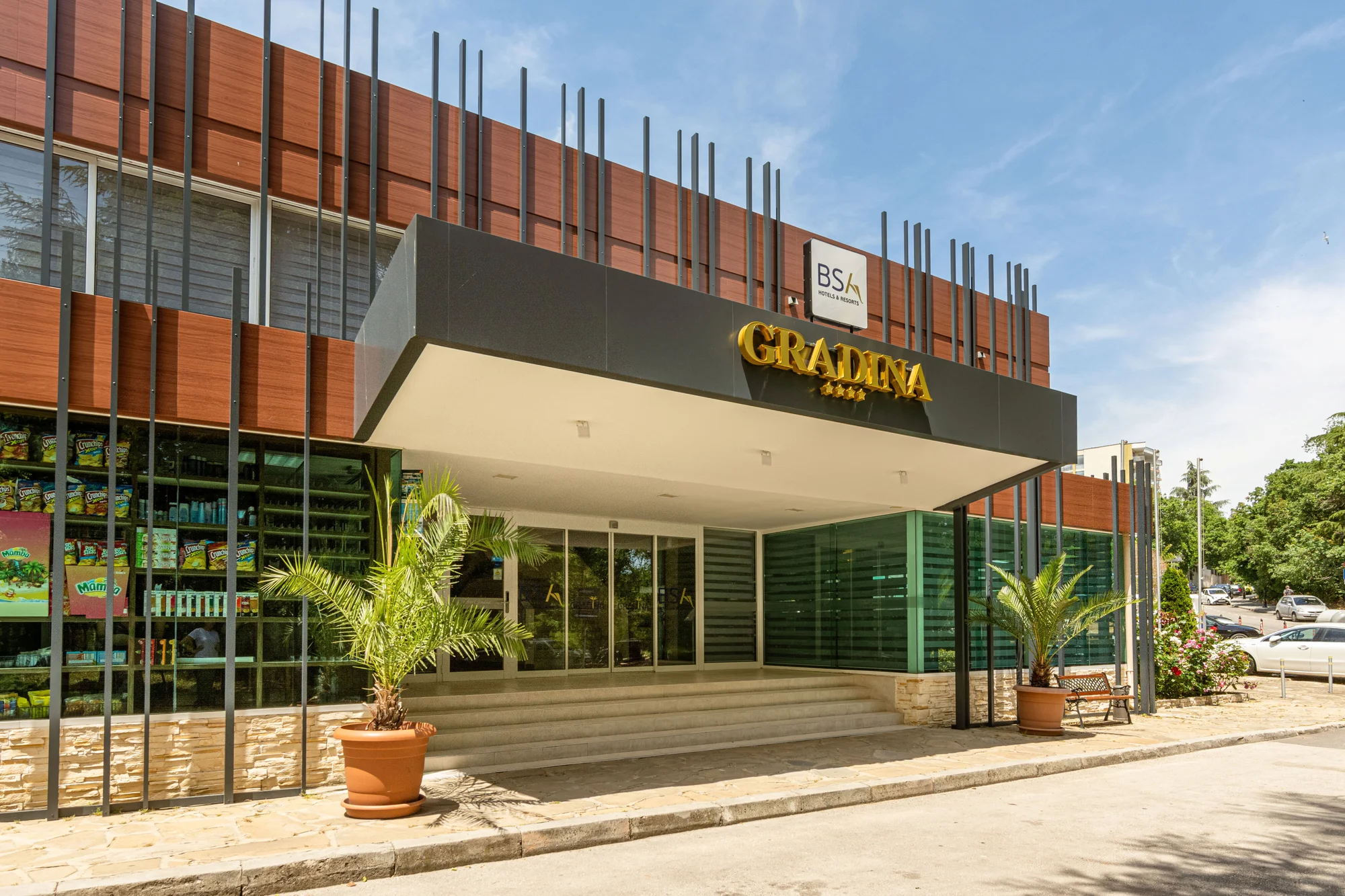 Rodinná dovolená v Bulharsku: hotel 500 m od moře, animační program, nový aquapark, 2 děti zdarma