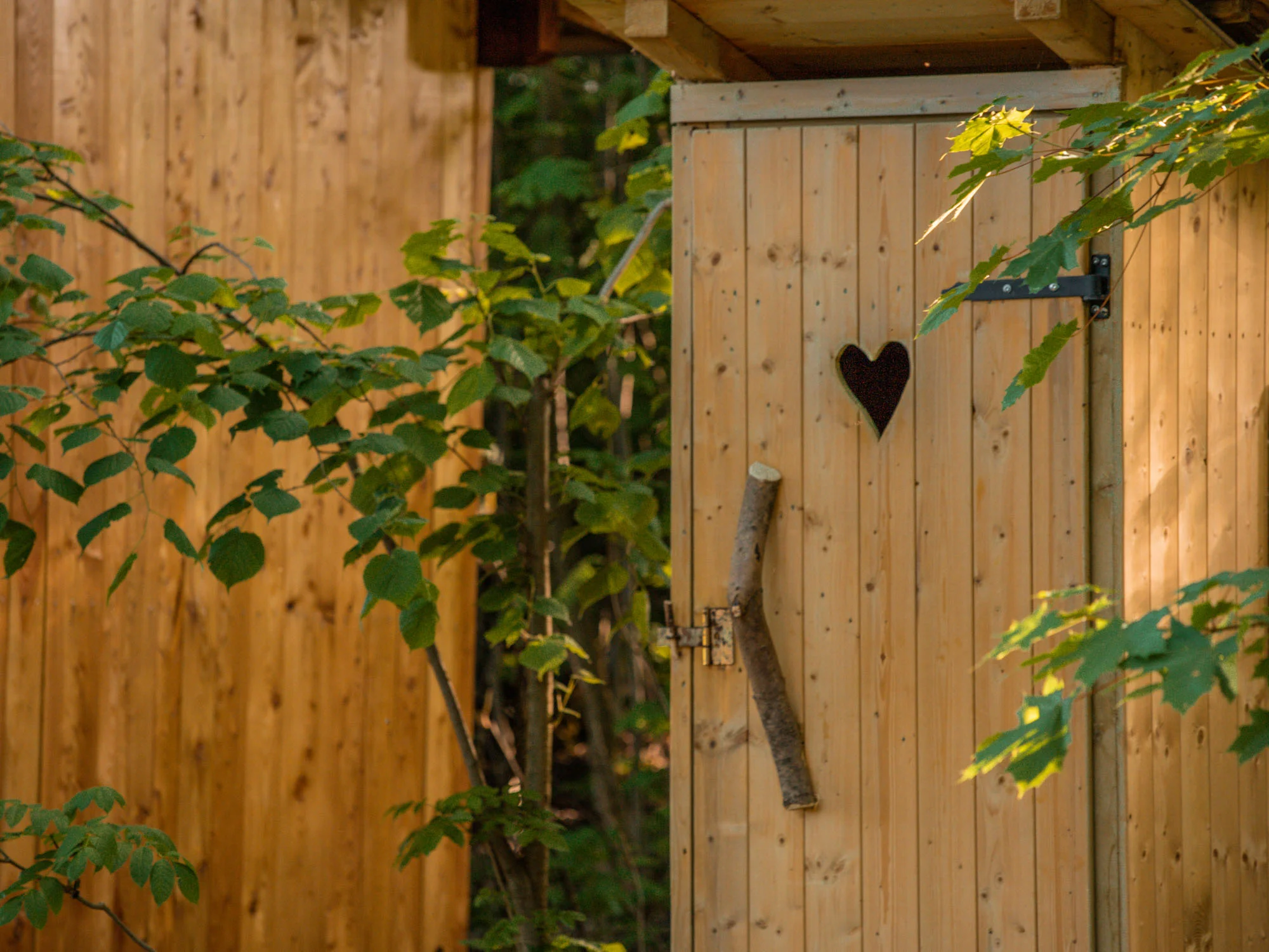 Treehouse na Dolní Moravě: privátní vířivka, finská sauna i gril až pro 4 os.
