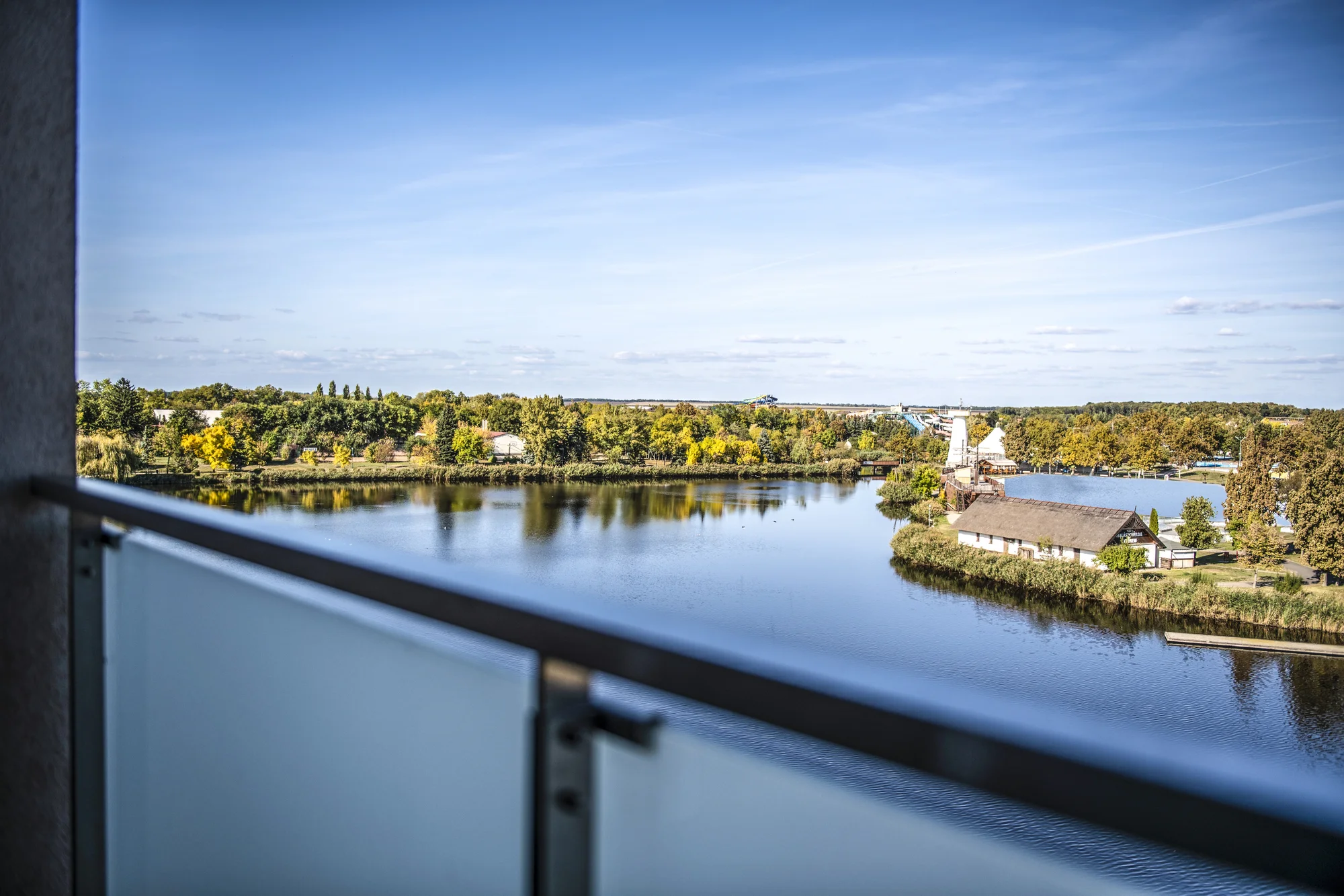 Relax u největších termálů v Evropě: 4* hotel s polopenzí, wellness i vstup do Hungarospa