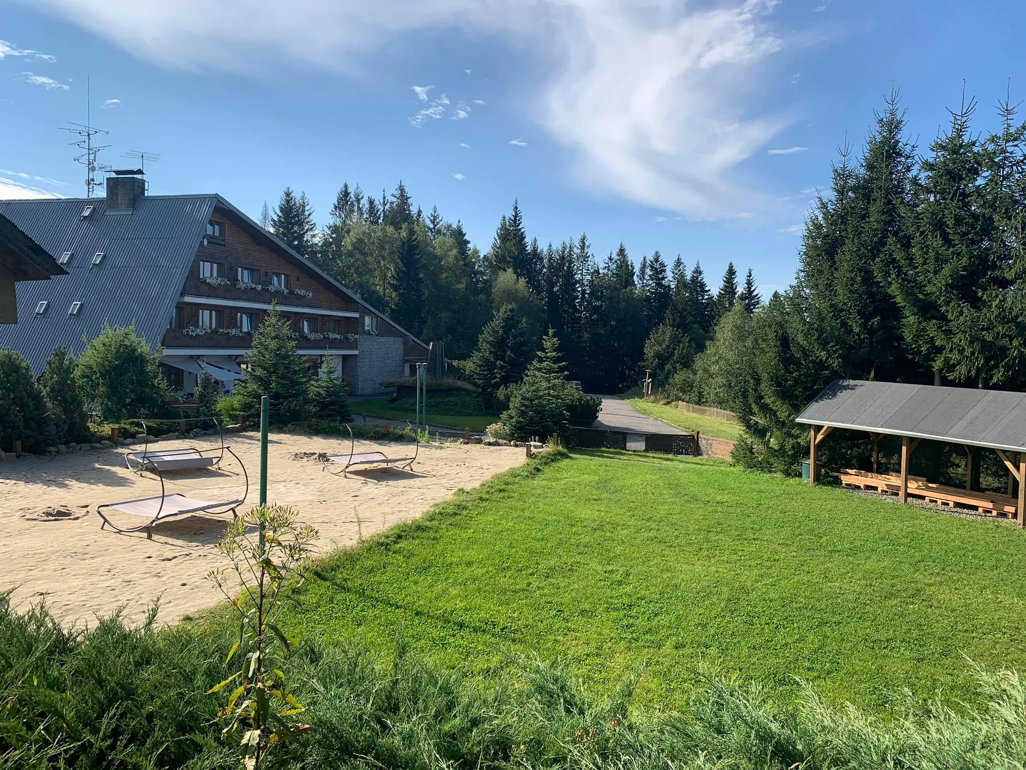 Wellness pobyt v Beskydech: polopenze, termální bazén, sauna i sleva na procedury