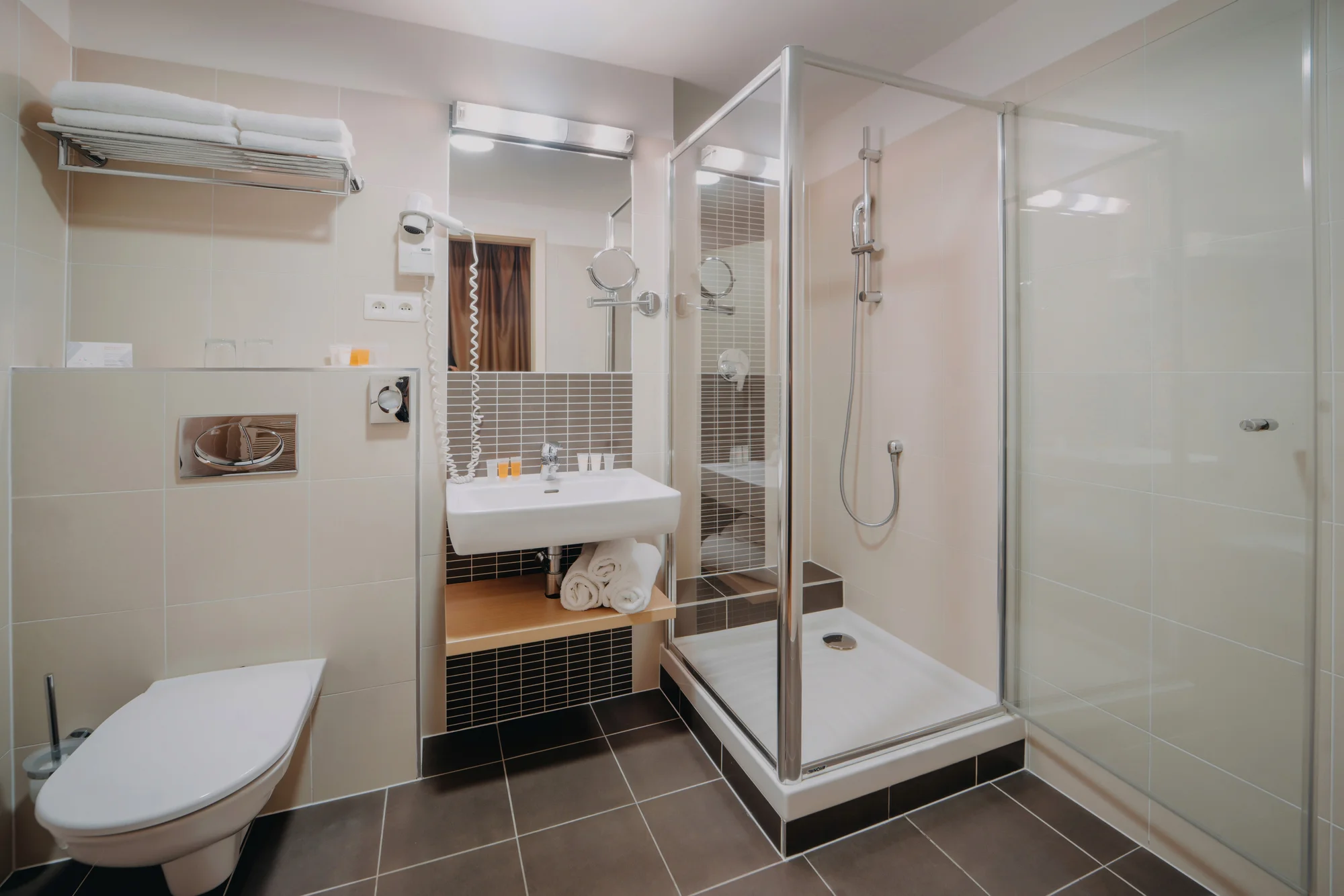 4* hotel v srdci stadionu fotbalové Slavie: ubytování se snídaní