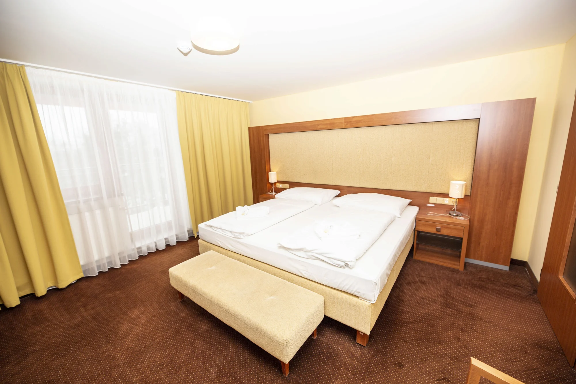 4* pobyt v Rožnově: snídaně či polopenze, neomezeně wellness a bazén i procedury