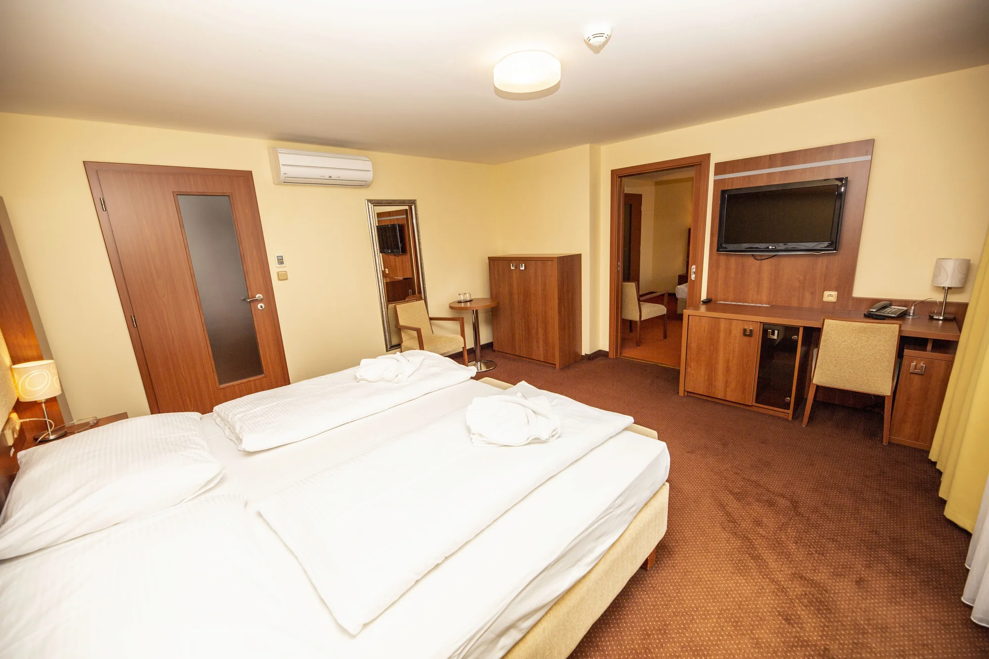 4* pobyt v Rožnově: snídaně či polopenze, neomezeně wellness a bazén i procedury