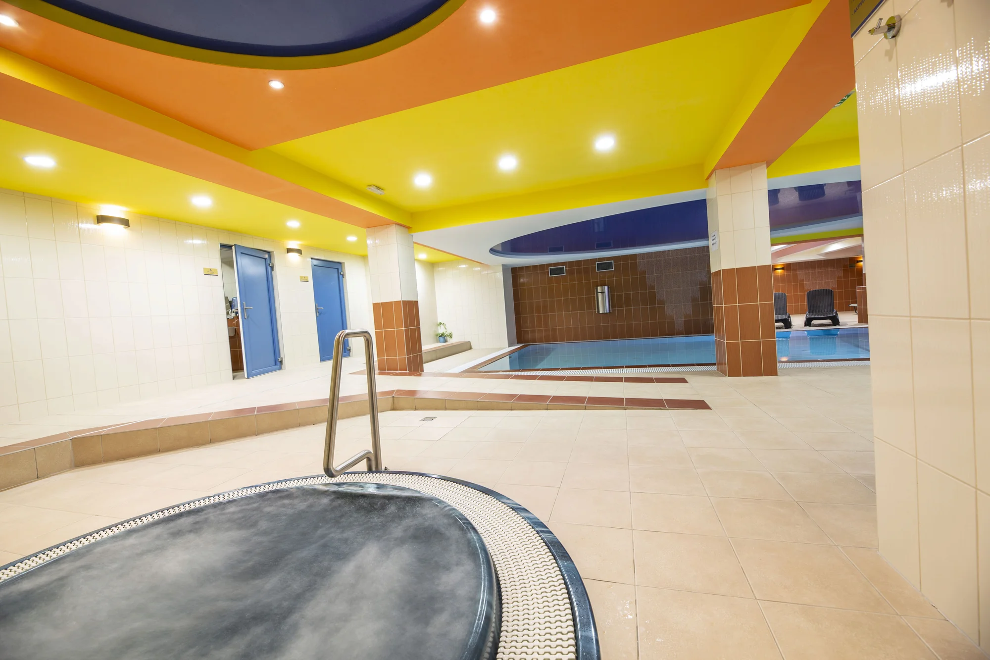4* pobyt v Rožnově: snídaně či polopenze, neomezeně wellness a bazén i procedury