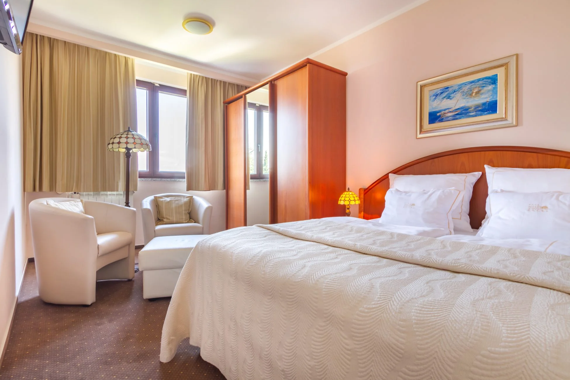 Ostrov Krk: 4* hotel u oblázkové pláže, polopenze, bazén a děti zdarma
