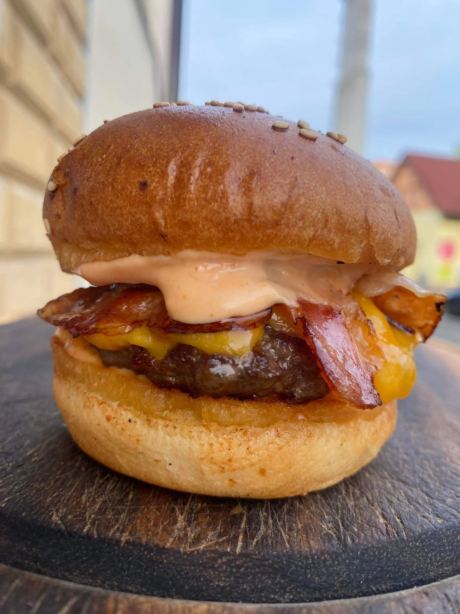 Dobrota pro 1 nebo 2 osoby: miniburger výběrem z 5 druhů i vč. hranolků
