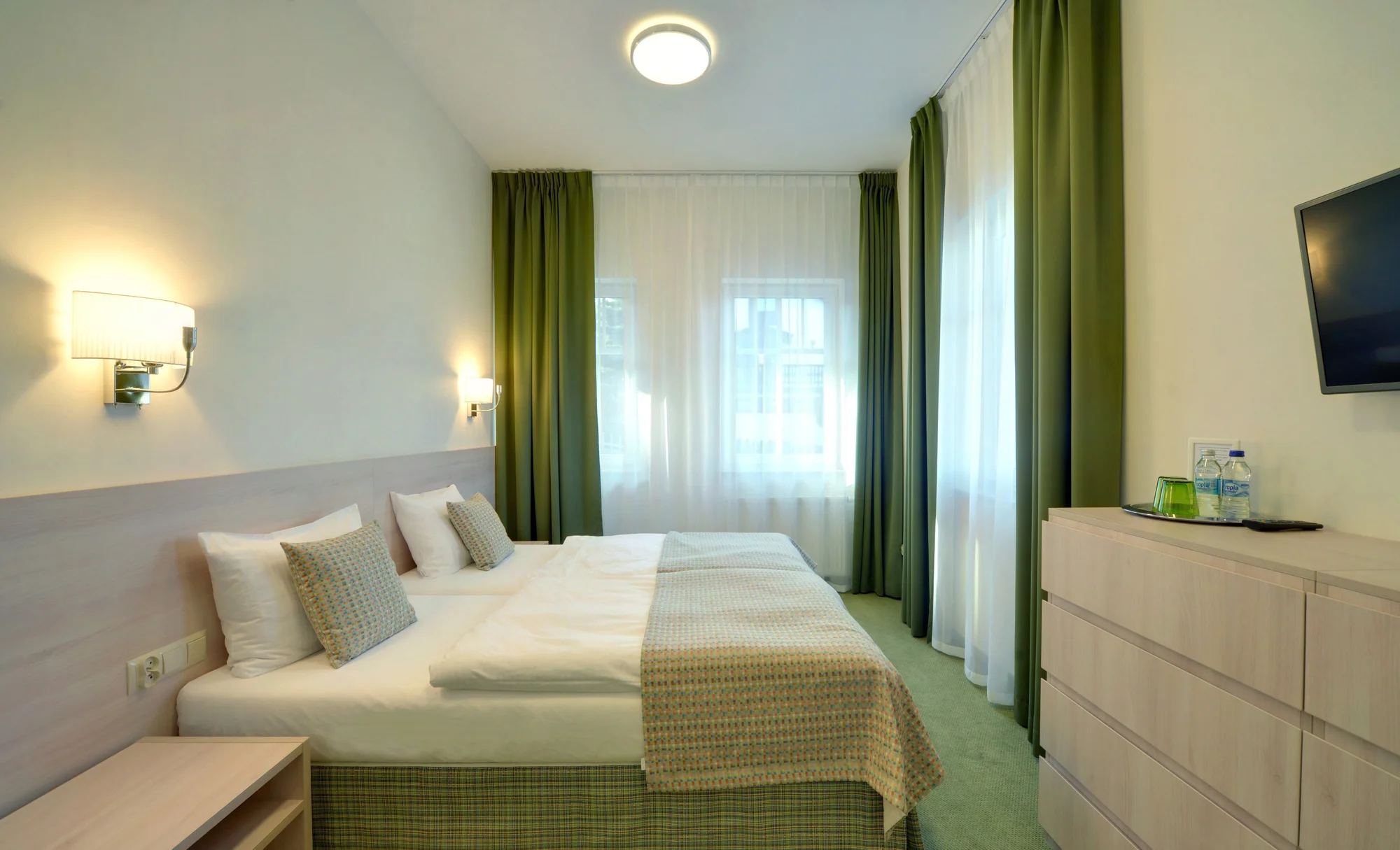Polské Krkonoše: dovolená v hotelu se snídaní nebo polopenzi, 1h privátní sauna