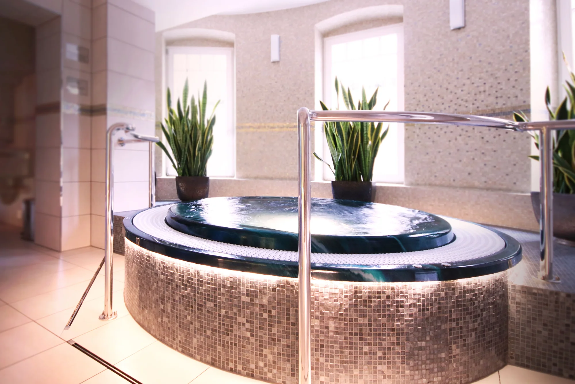 Luxusní Adults only pobyt v Kladské kotlině: komfortní nocleh a snídaně i neomezený relax ve wellness