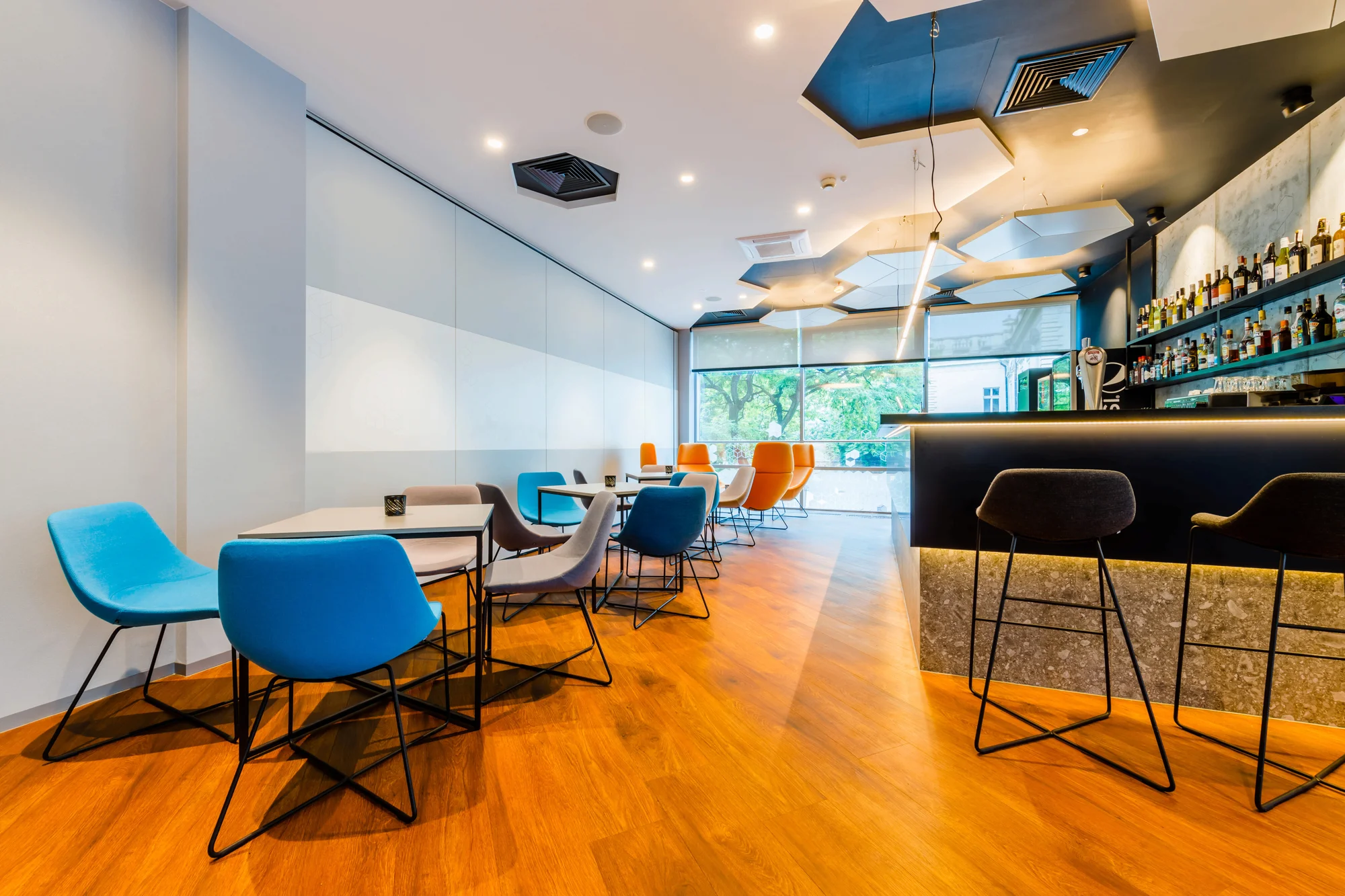 Kouzelná dovolená v centru Krakova: moderní hotel se snídaní