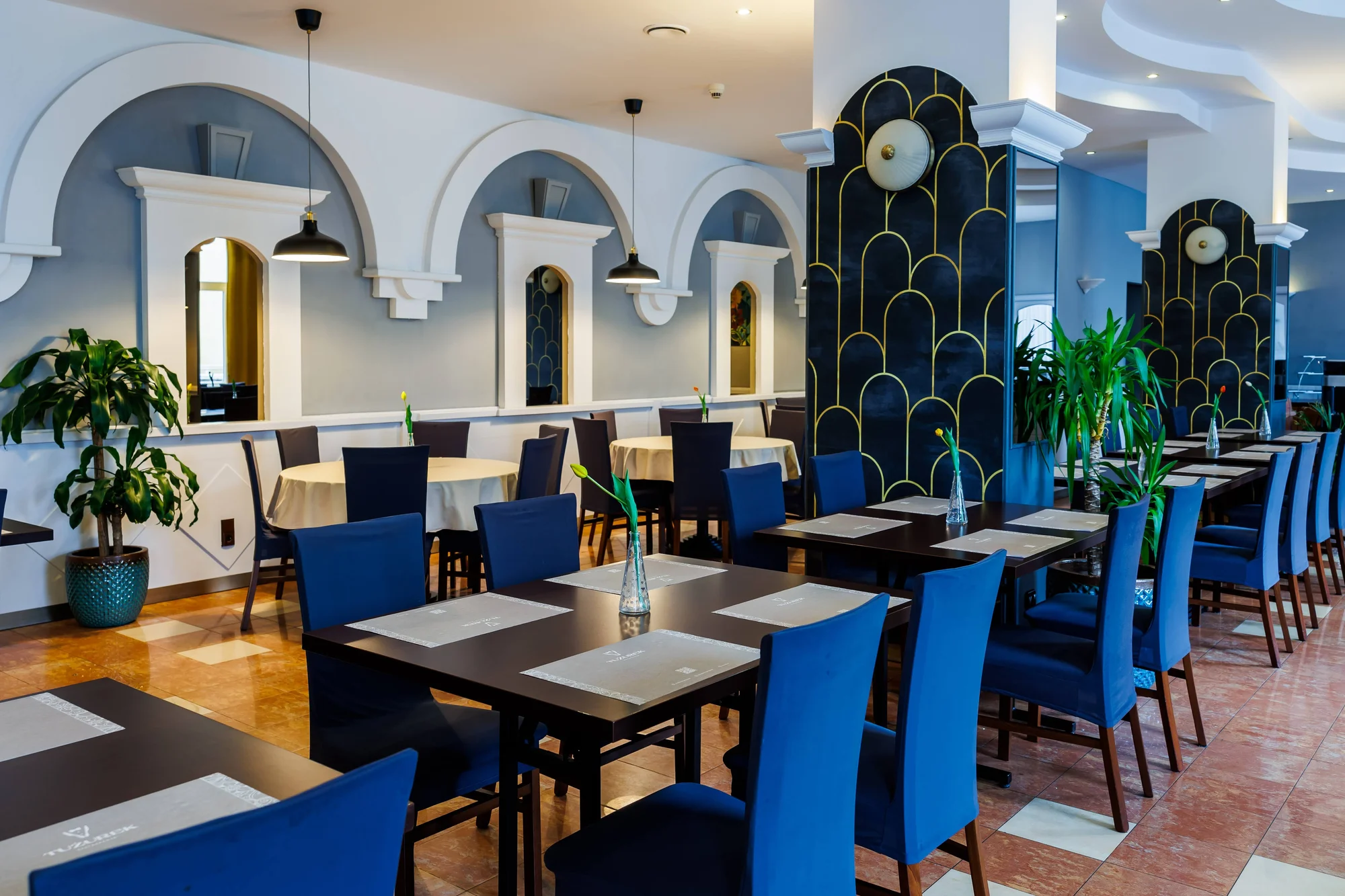 Kouzelná dovolená v centru Krakova: moderní hotel se snídaní