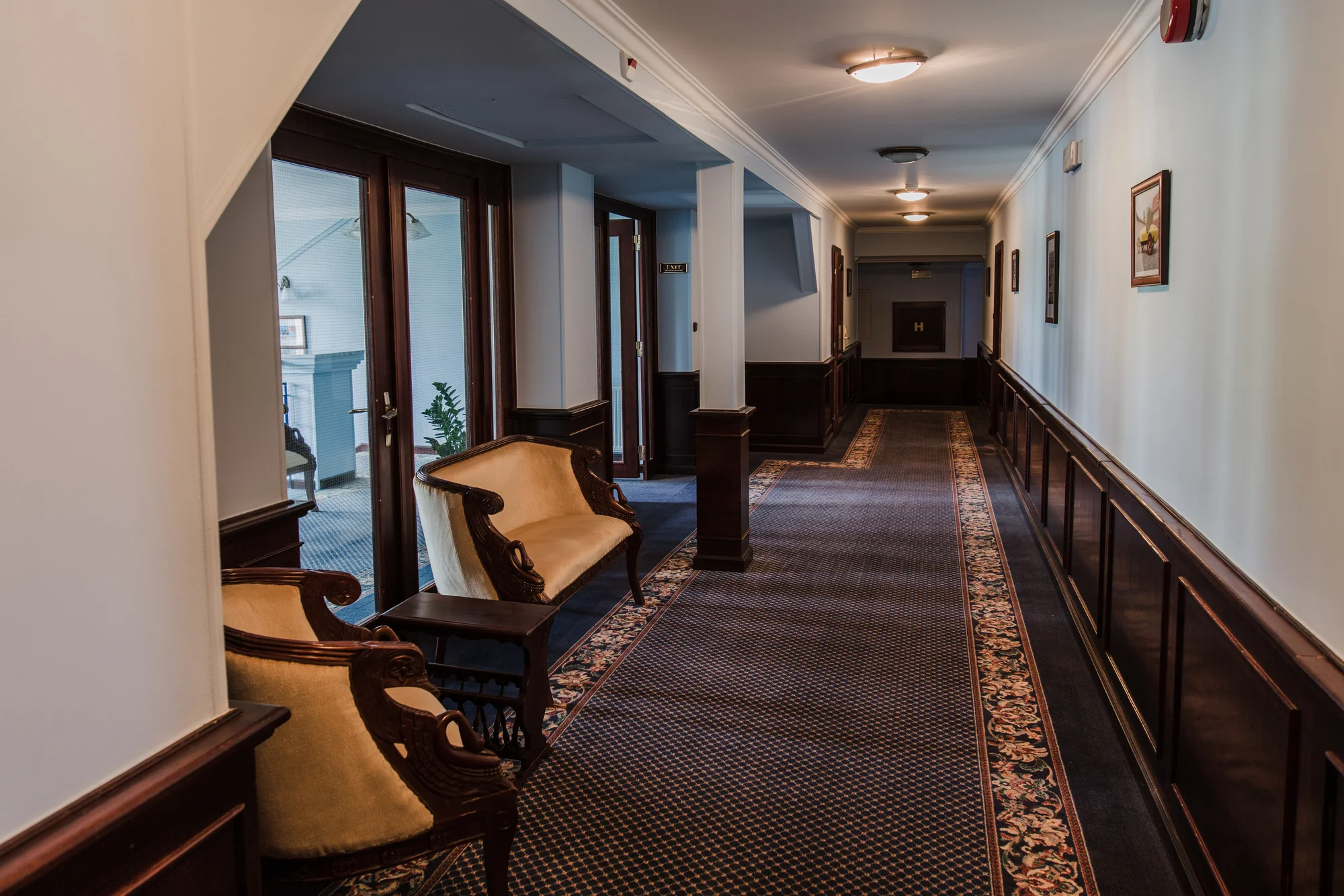 Romantický hotel na okraji Prahy: pobyt se snídaní či polopenzí, možnost privátní sauny a vířivky