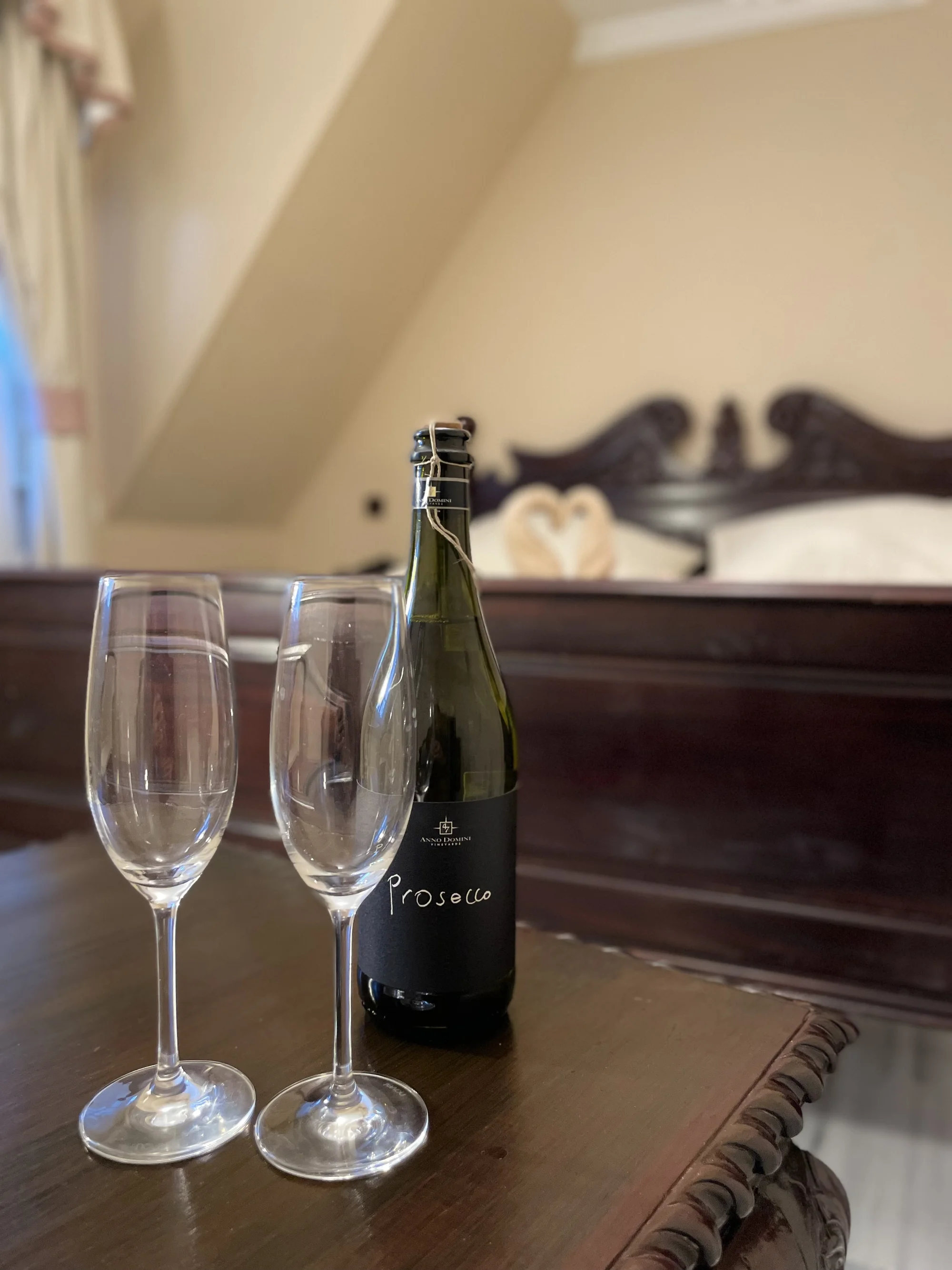 Romantický hotel na okraji Prahy: pobyt se snídaní či polopenzí, možnost privátní sauny a vířivky