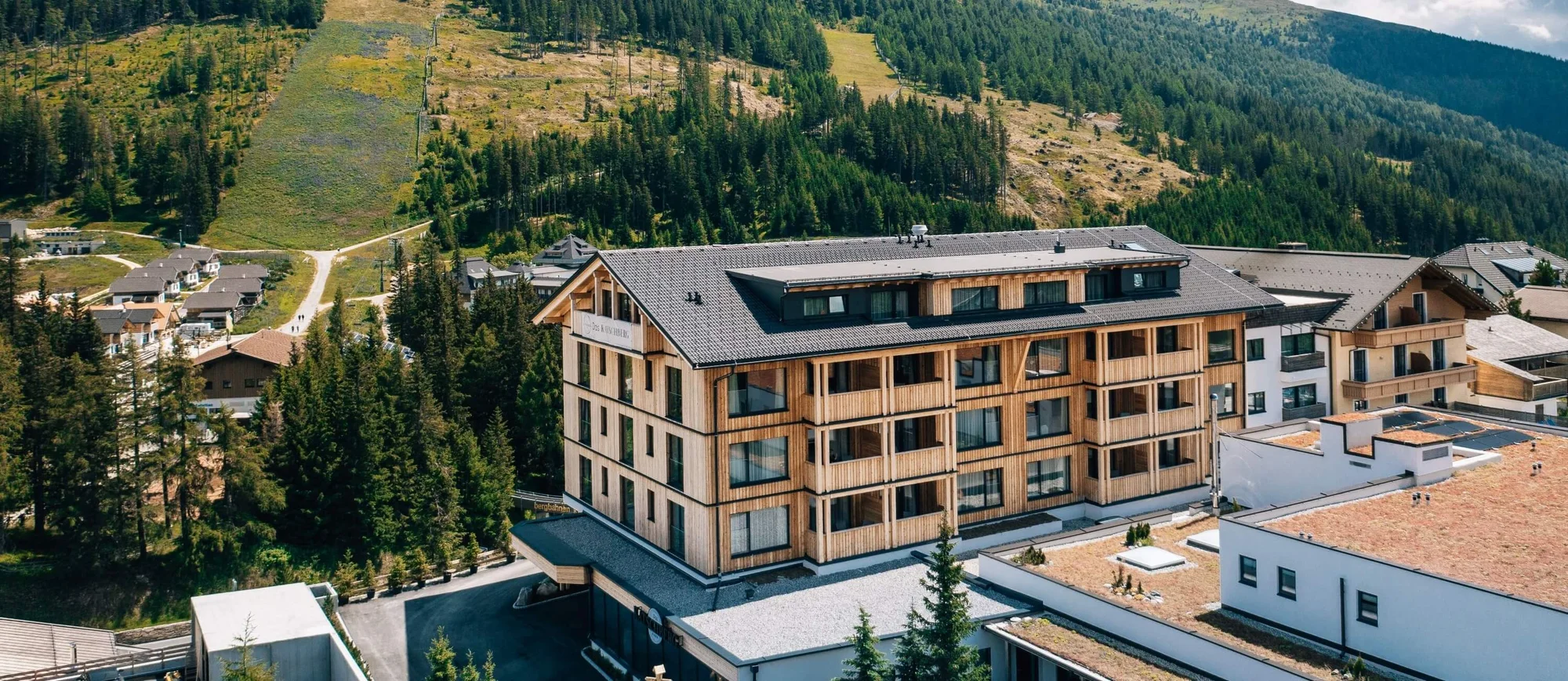 Na túry do Korutan: hotel u lanovky, neomezený wellness, polopenze plus a Mountain & Valley Card plná výhod