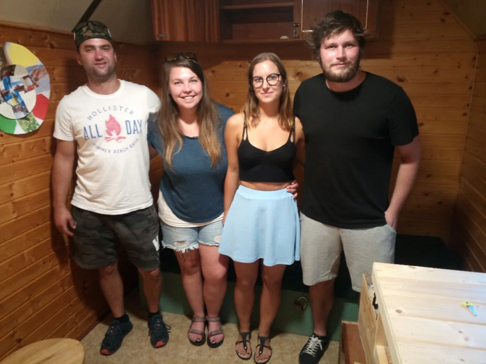 Úniková hra ve včelím světě: netradiční hádanky pro dva i partu přátel