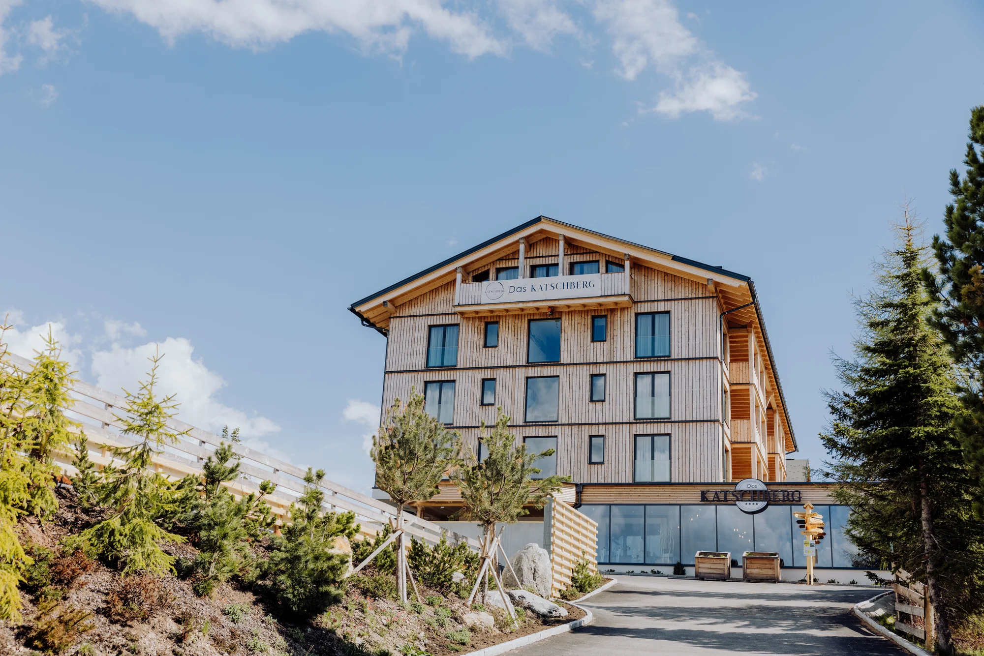 Na túry do Korutan: hotel u lanovky, neomezený wellness, polopenze plus a Mountain & Valley Card plná výhod
