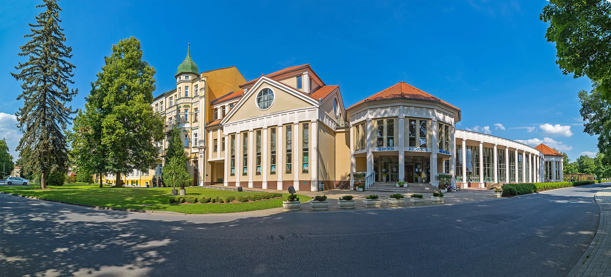 Františkovy Lázně se snídaní i masáží a neomezeným vstupem do aquaparku Aquaforum: bazény a vířivka