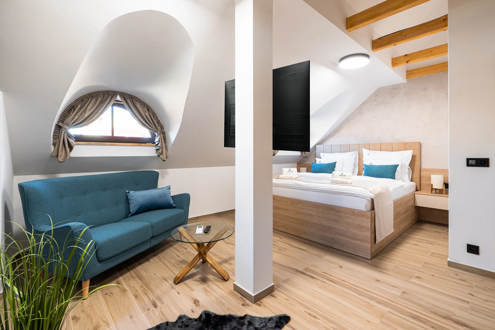 Designové ubytování v Mikulově: krásný penzion se snídaní a vlastní kavárnou