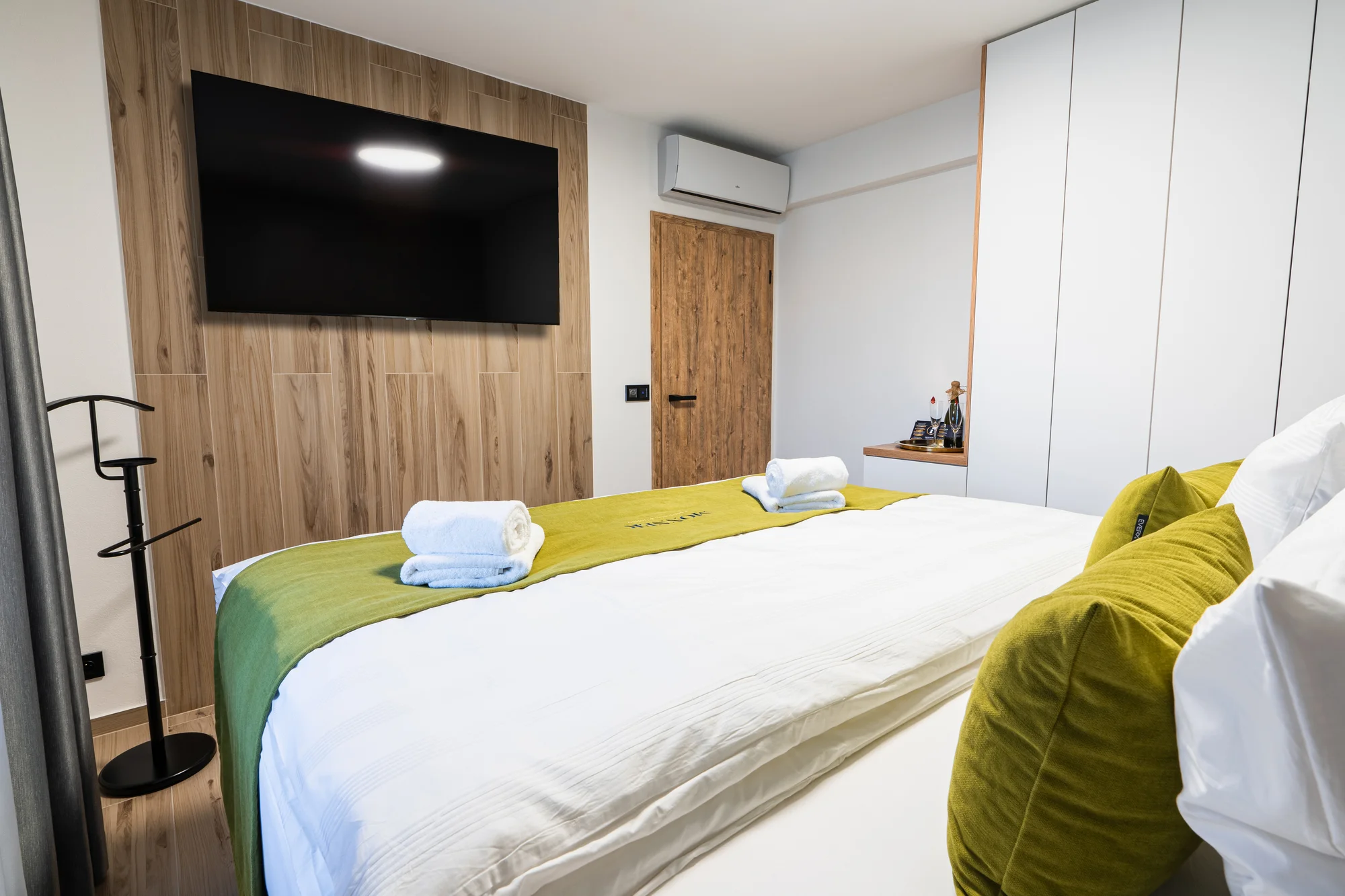 Designové ubytování v Mikulově: krásný penzion se snídaní a vlastní kavárnou