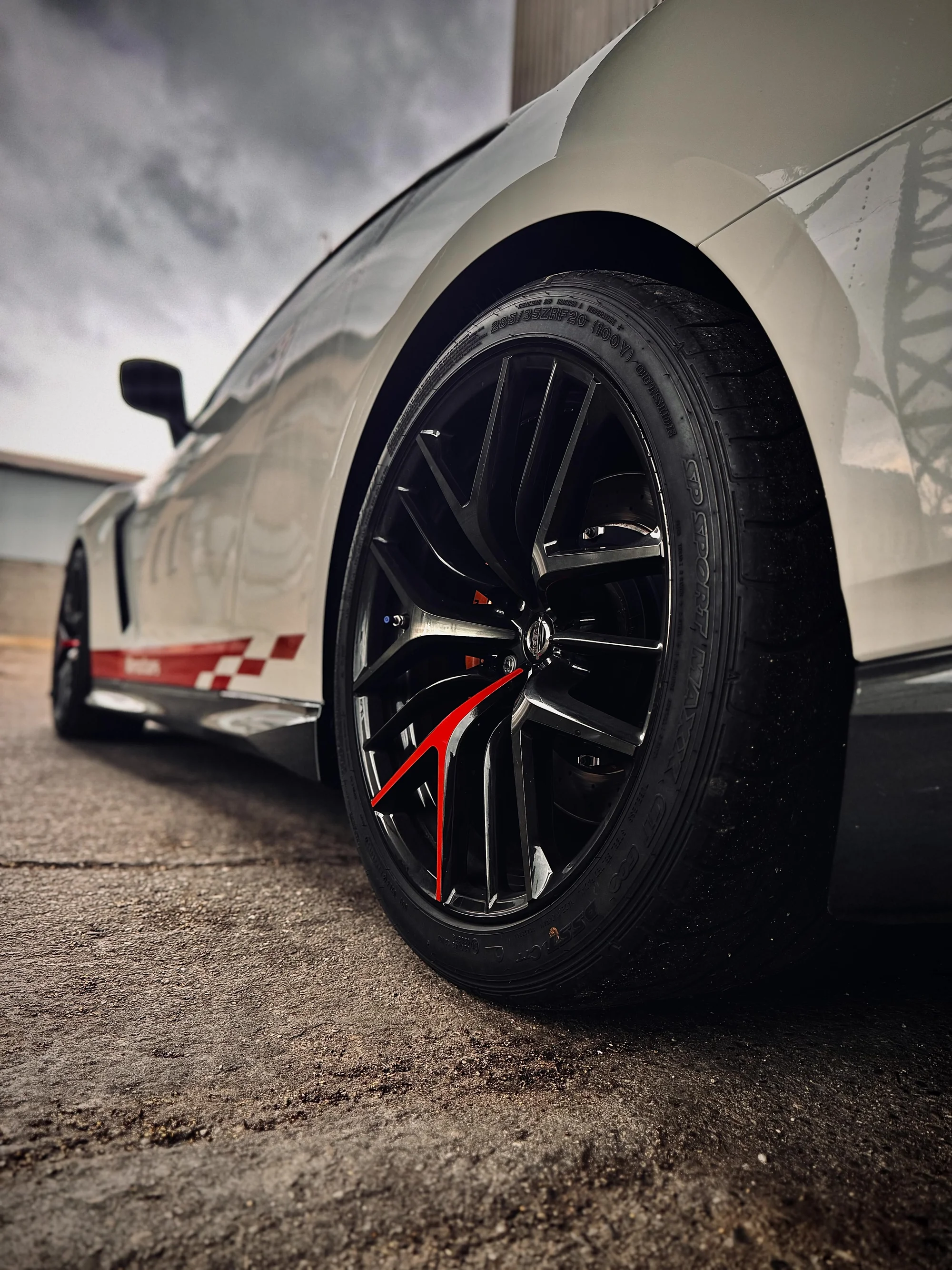 30 nebo 60 minut řidičem japonské ikony Nissan GT-R bez instruktora