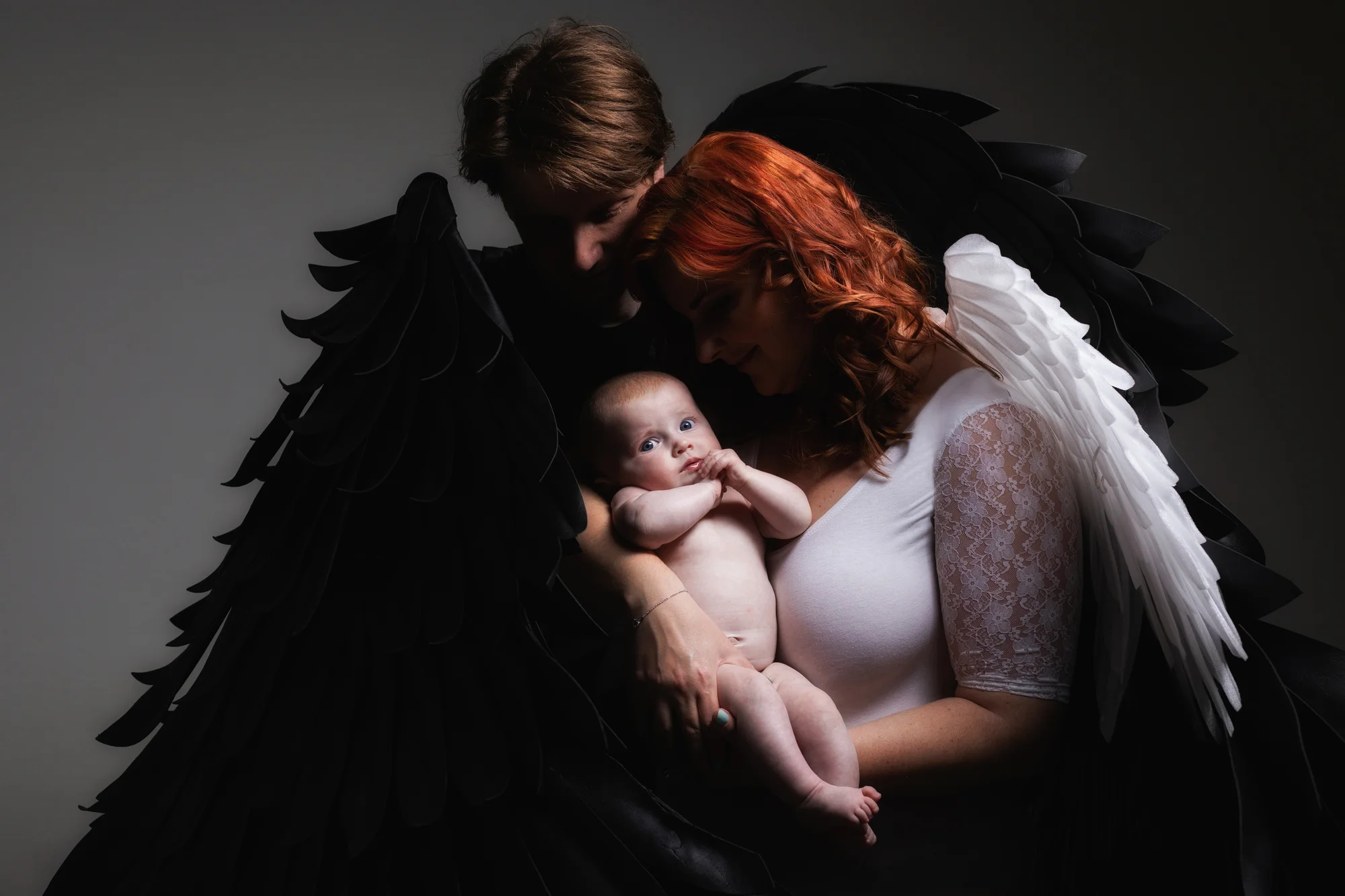 Rodinné a těhotenské focení v ateliéru: 3 retušované fotografie