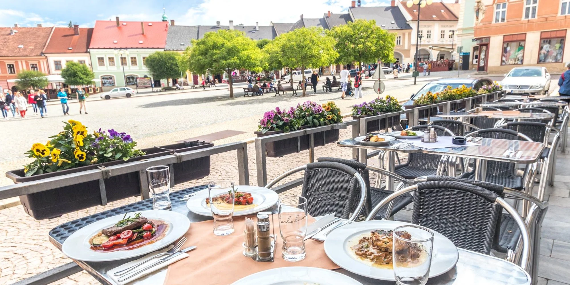 Restaurace v centru K. Hory: vouchery na 500-1000 Kč