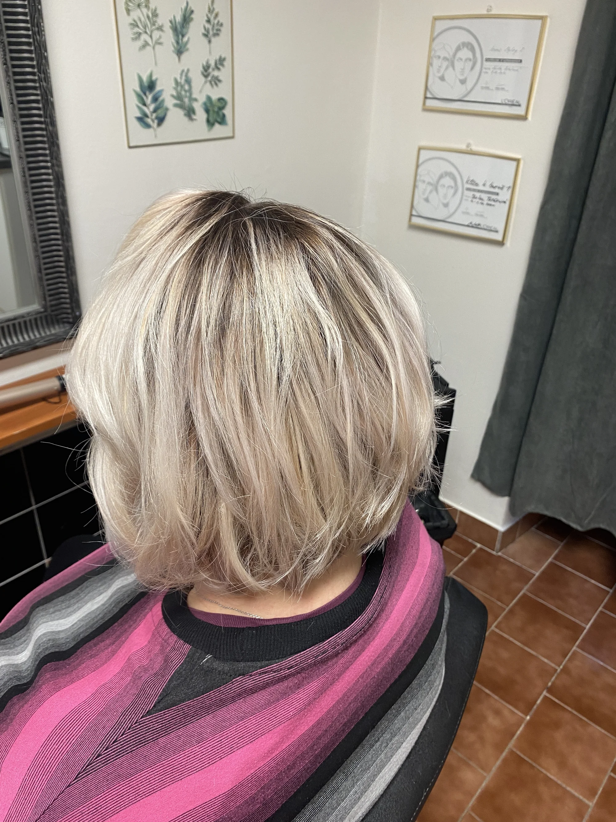 Pro krásné vlasy: střih nebo zesvětlení technikou balayage vč. regenerace