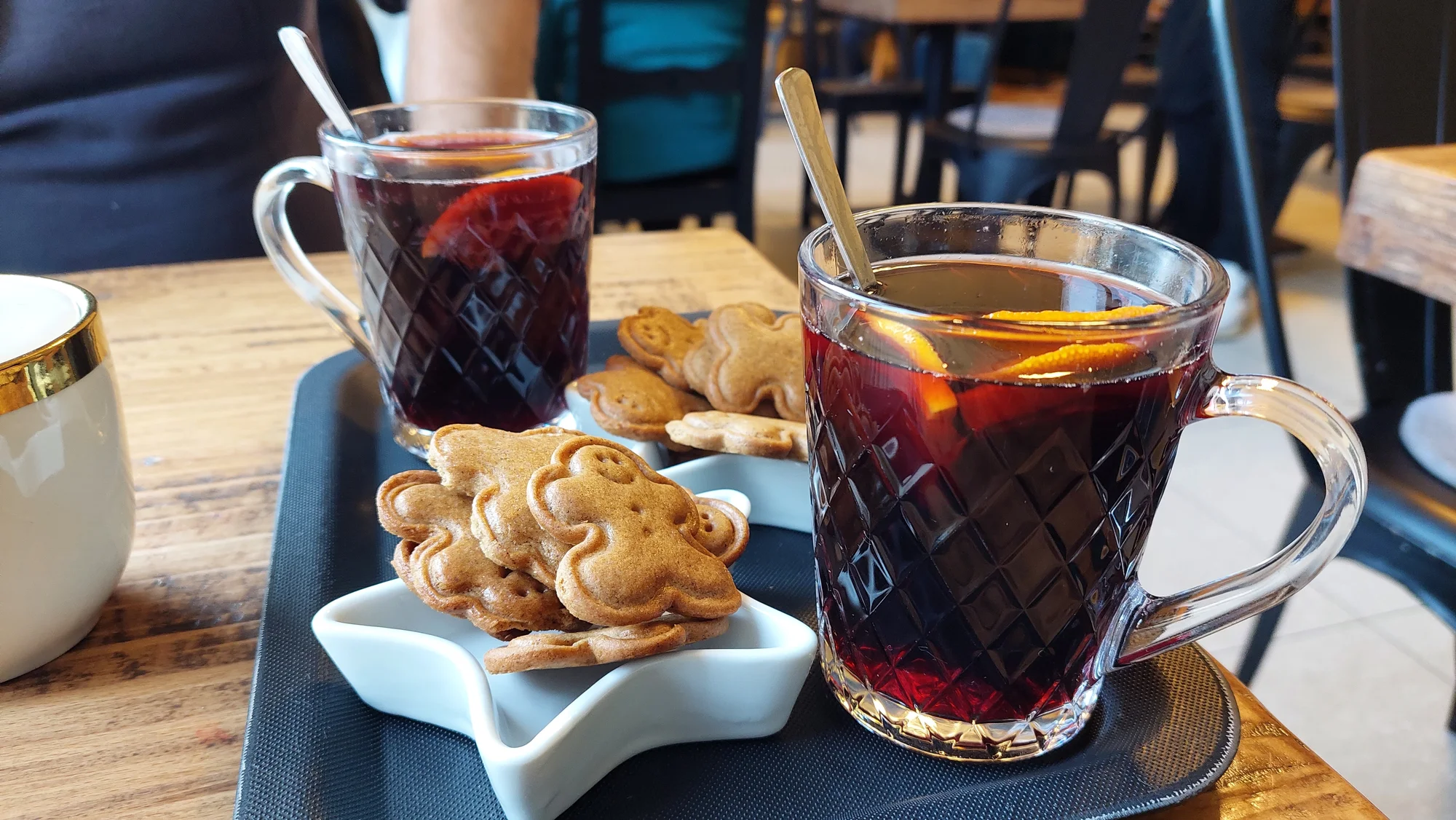 Svařené víno a domácí perníčky pro 1 nebo 2 osoby