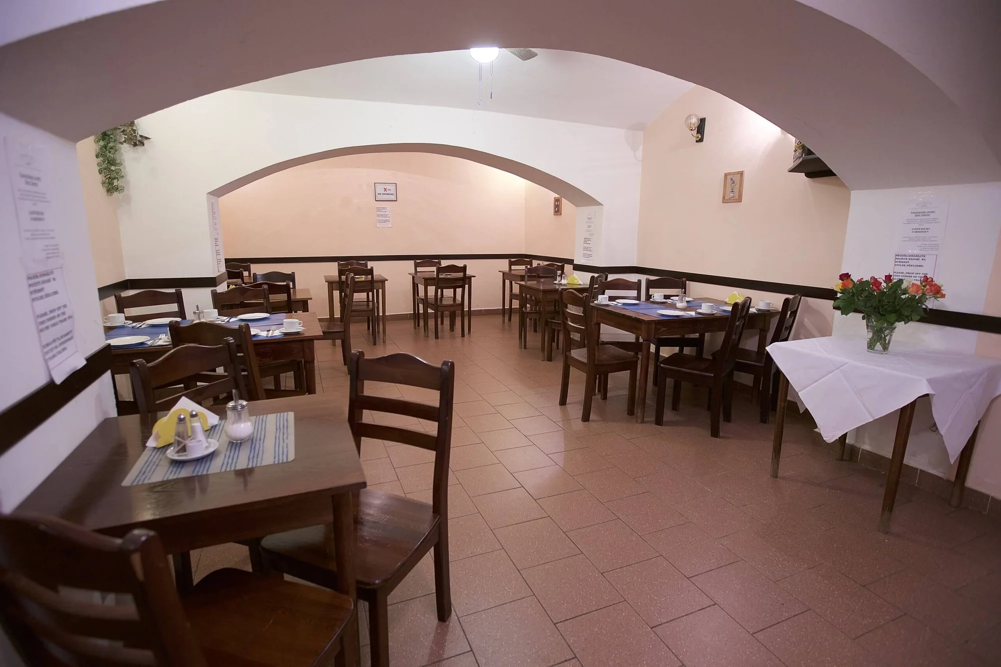 Pohodová dovolená u Stromovky a Výstaviště: 1–7 nocí v rodinném hotelu s bohatými snídaněmi