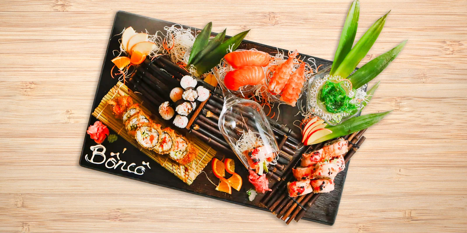 Asijská menu pro dva: sushi, krevety a steak s proseccem nebo zamilovaný sushi set