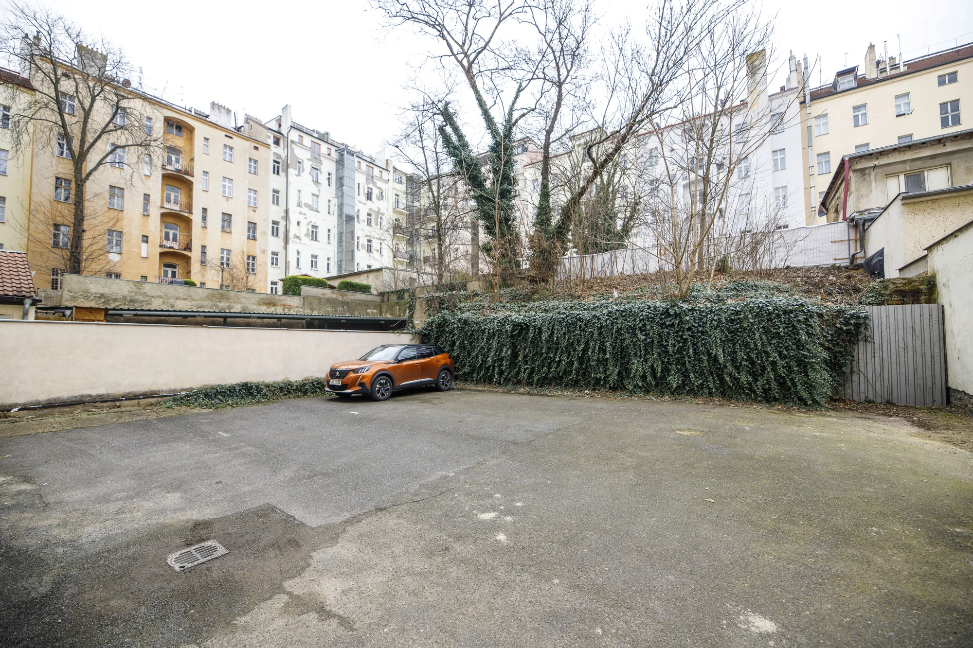 Pobyt v klidné části Prahy na dosah Václaváku: nocleh i možnost bufetové snídaně