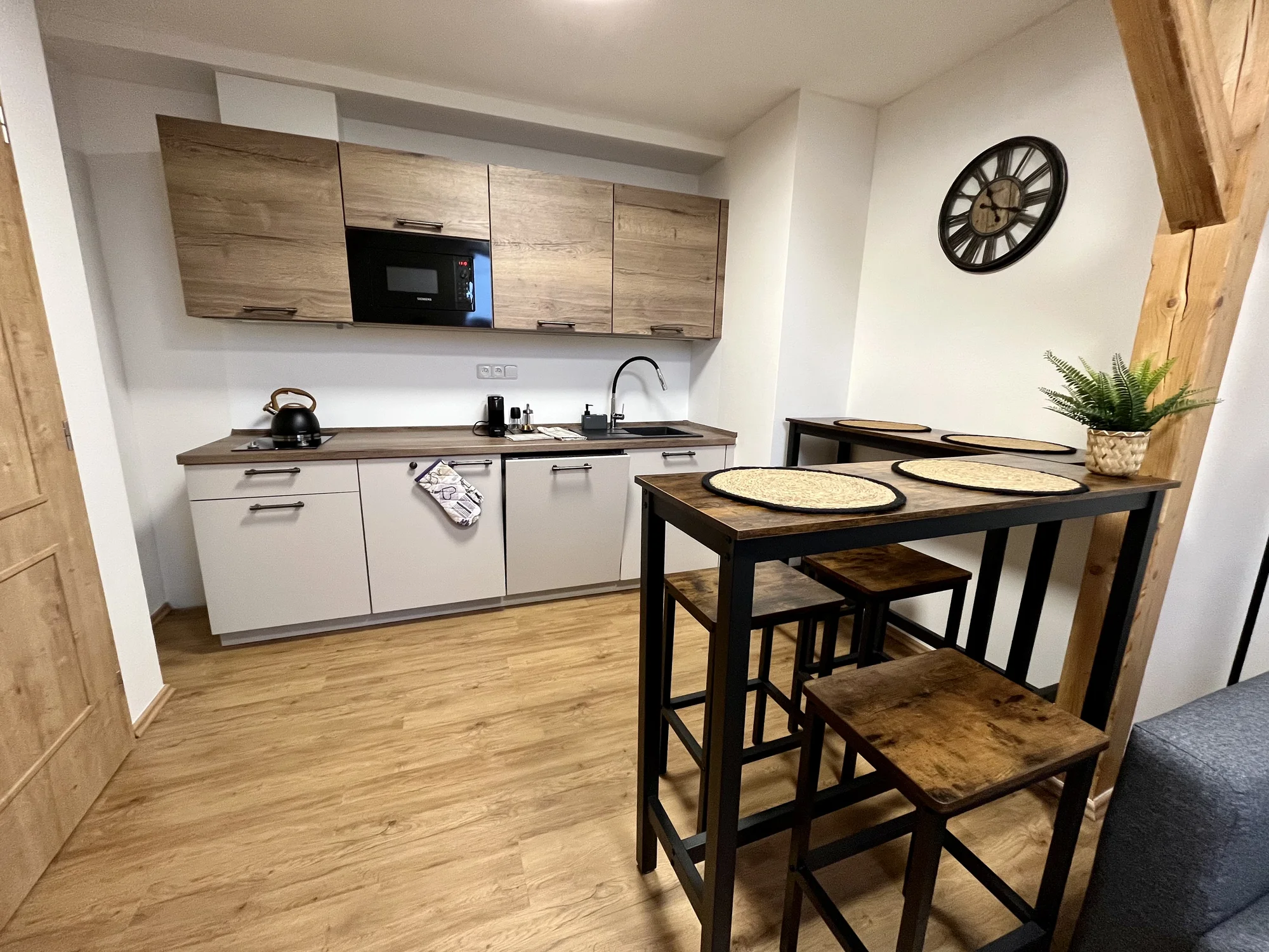 Plně vybavený apartmán v areálu Janova Hora ve Vítkovicích: horská chata v srdci Krkonoš