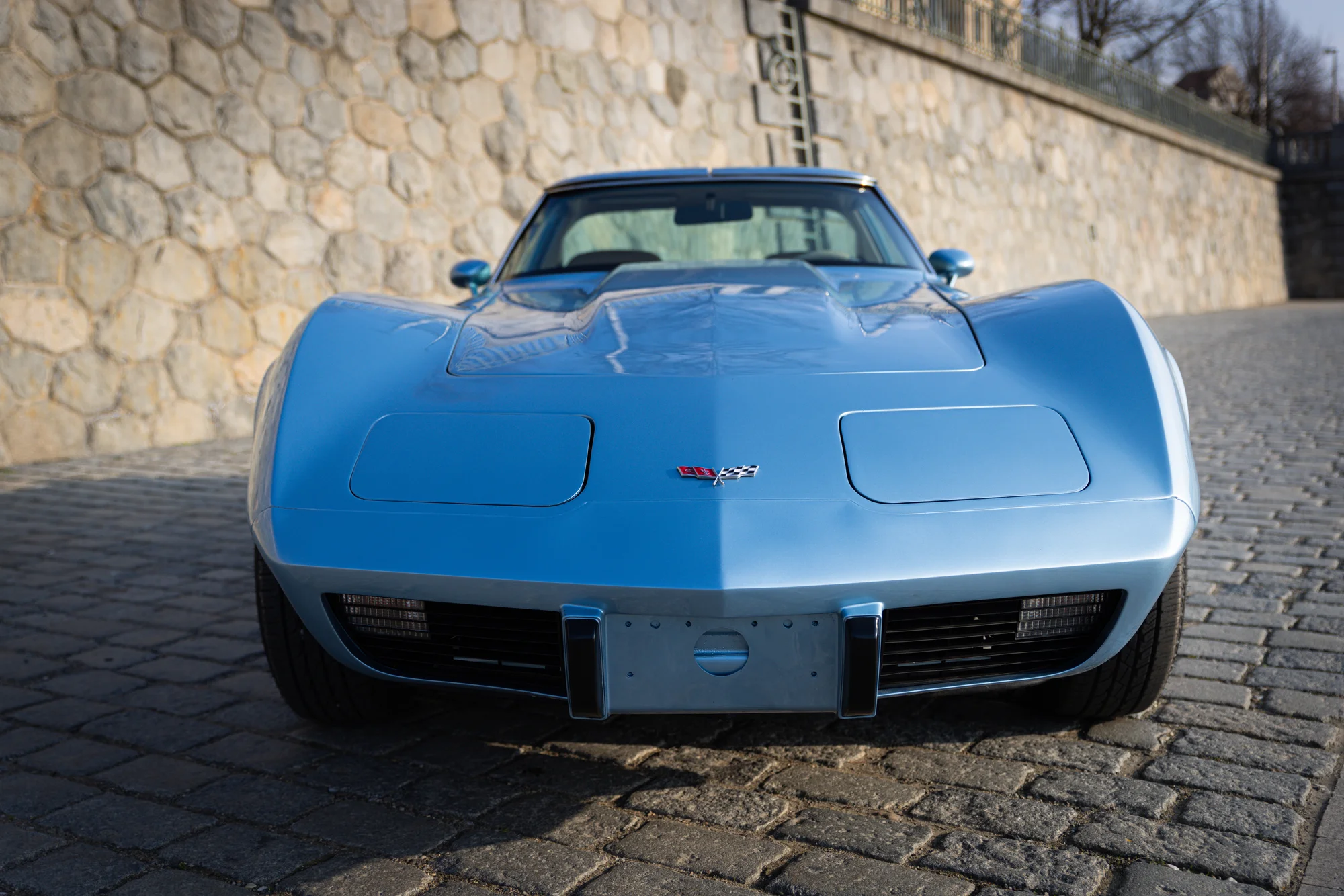 Jízda ve veteránské klasice Chevrolet Corvette V8 1979: na výběr 20, 40 či 50 minut řízení nebo spolujízdy