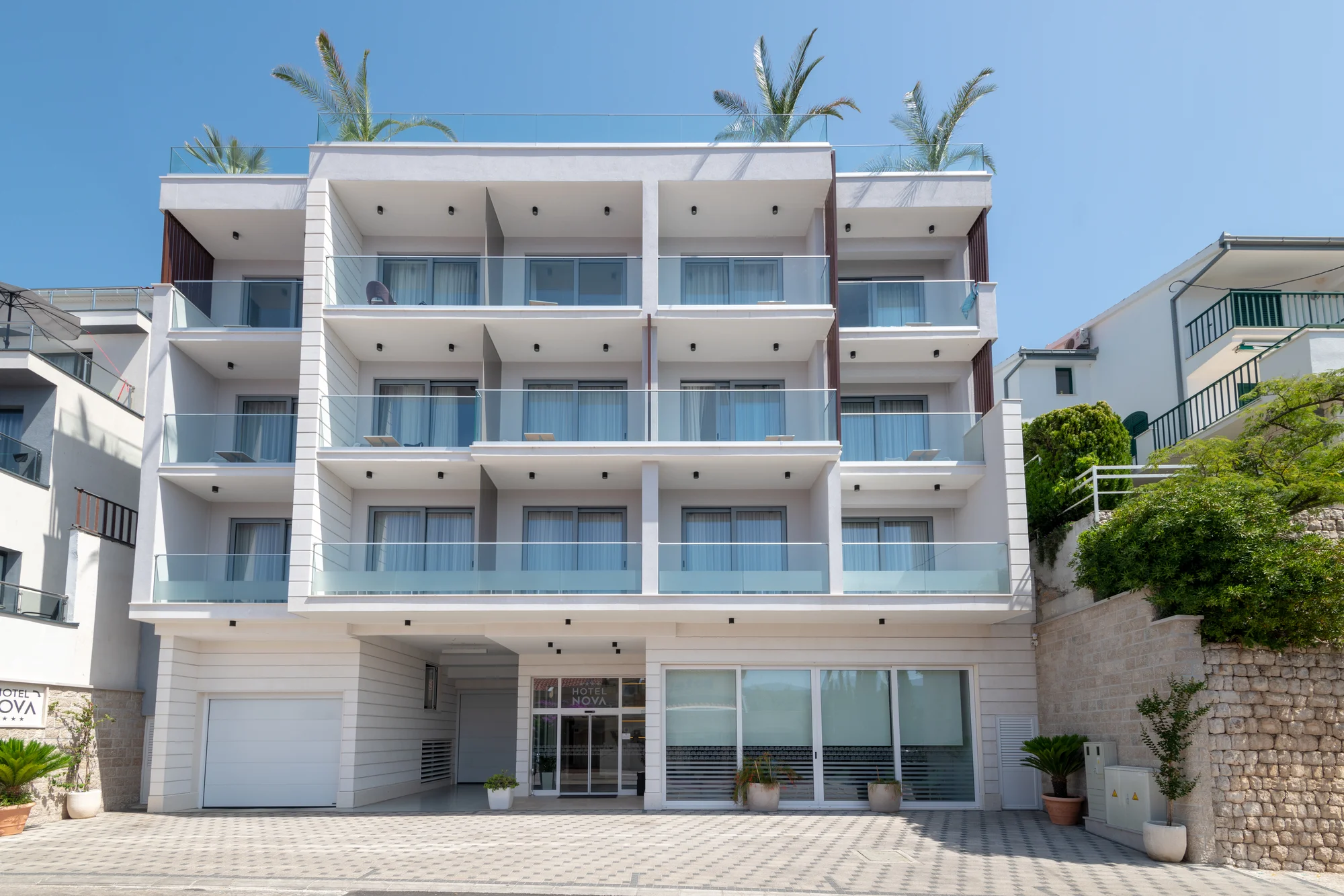 Objevte krásy Bosny a Hercegoviny: dovolená s polopenzí ve 4* hotelu s vlastní pláží i střešním bazénem