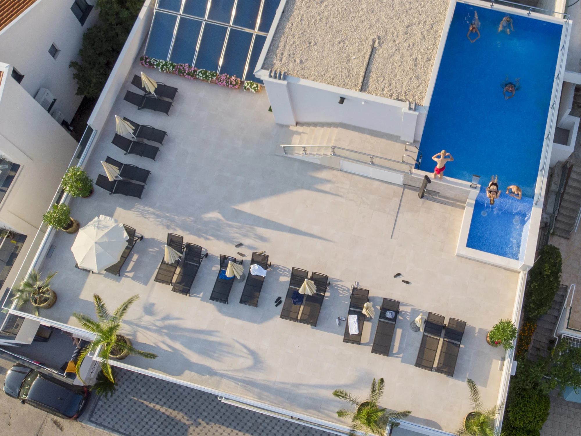 Objevte krásy Bosny a Hercegoviny: dovolená s polopenzí ve 4* hotelu s vlastní pláží i střešním bazénem