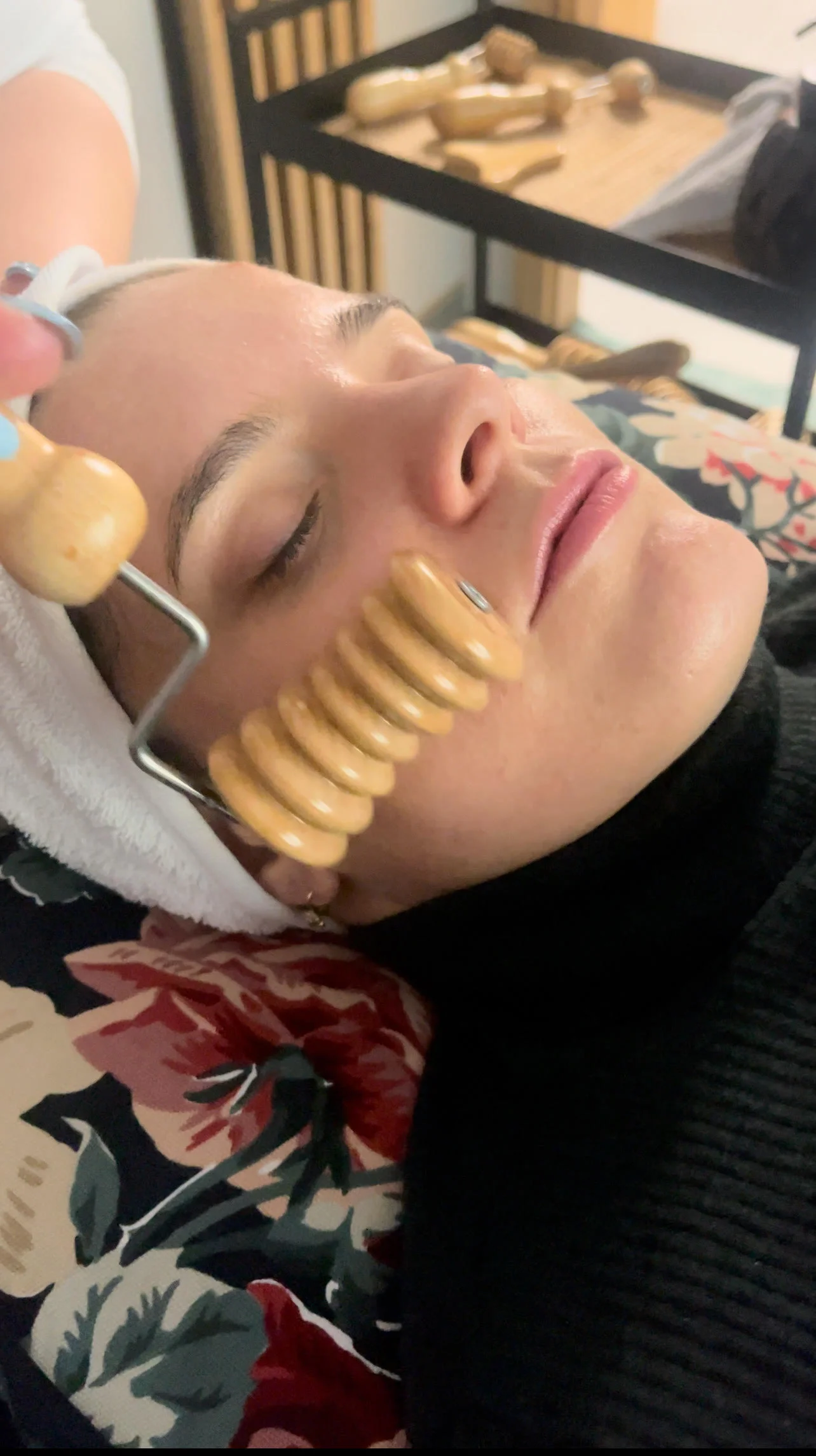 Podpora lymfy i formování postavy: přístrojová lymfodrenáž, maderoterapie i facelifting