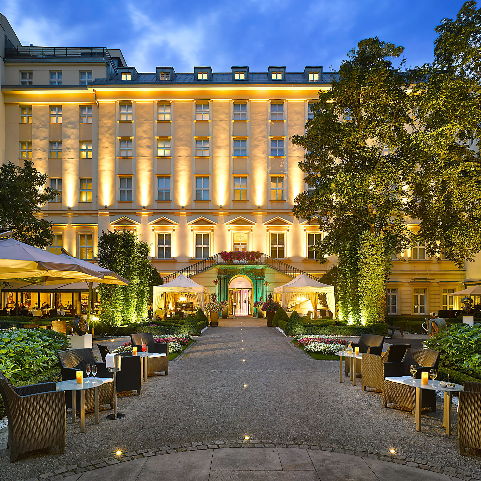 Tříchodové obědové menu od michelinského šéfkuchaře Sabatelliho pro dva