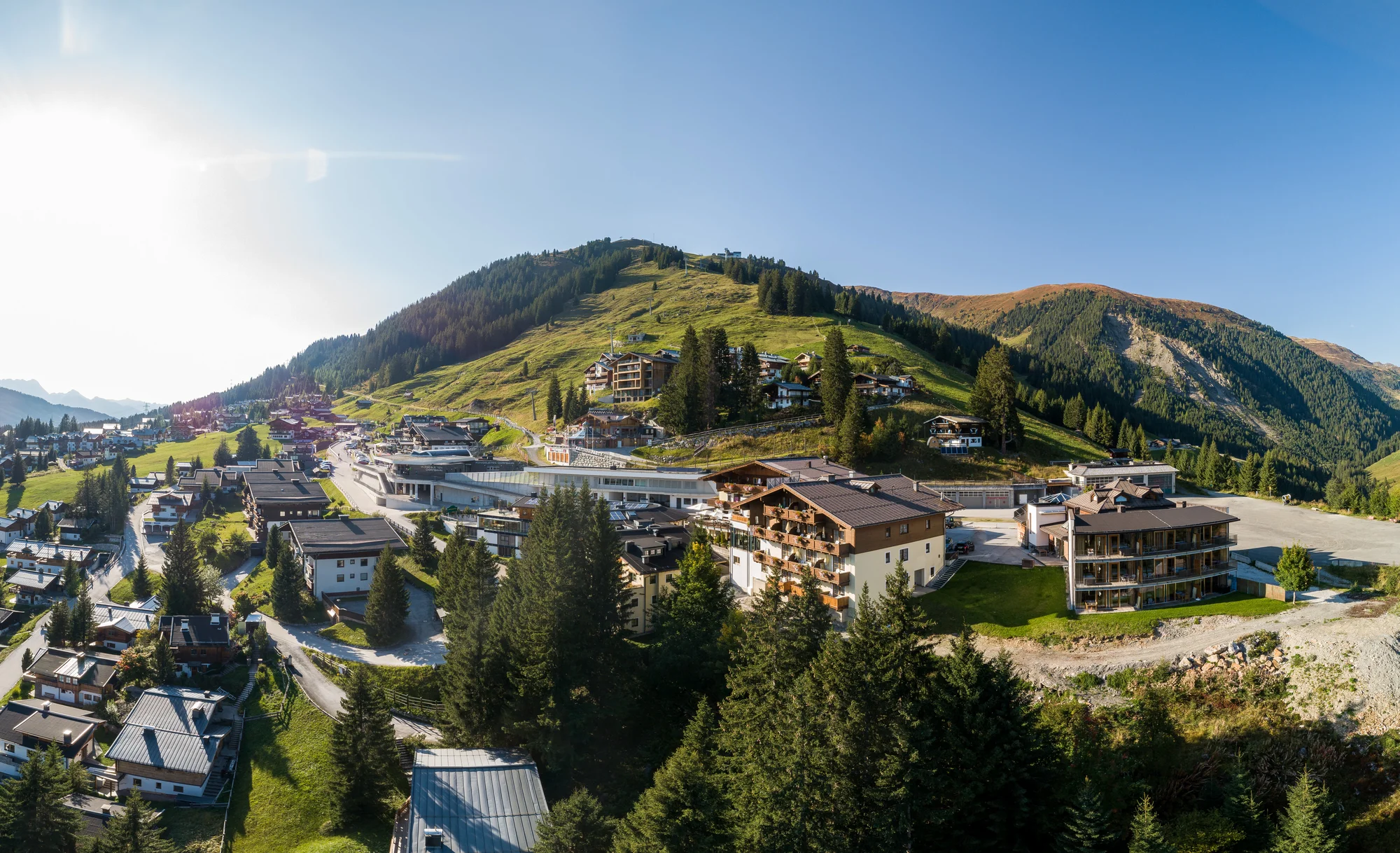 Vysoké Taury: krásný hotel přímo u Zillertal Areny s polopenzí a wellness