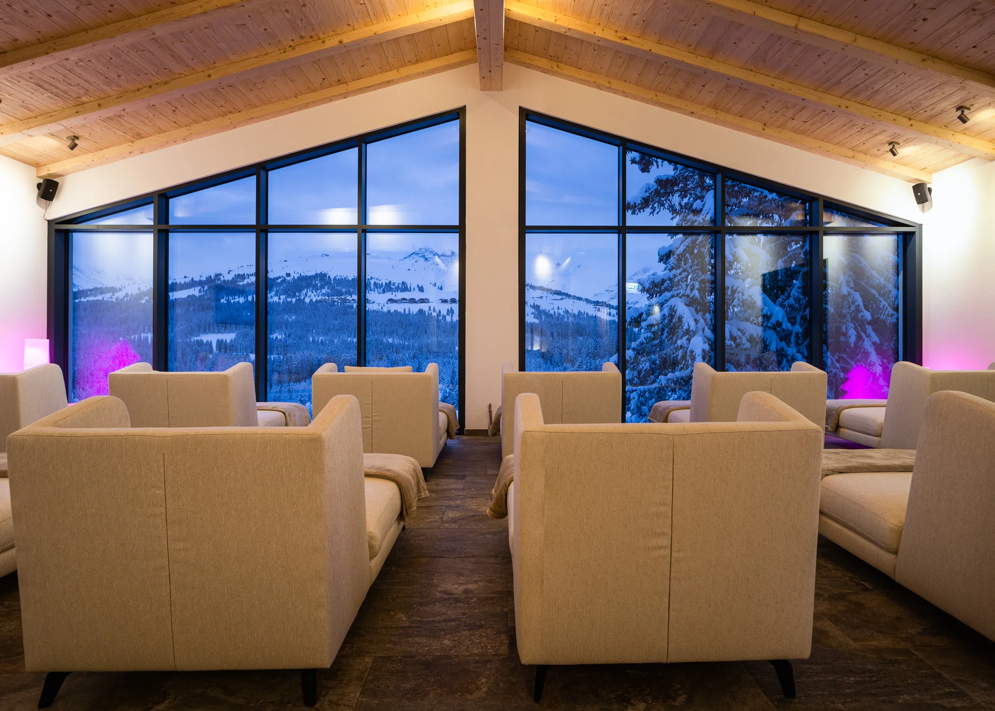 Vysoké Taury: krásný hotel přímo u Zillertal Areny s polopenzí a wellness