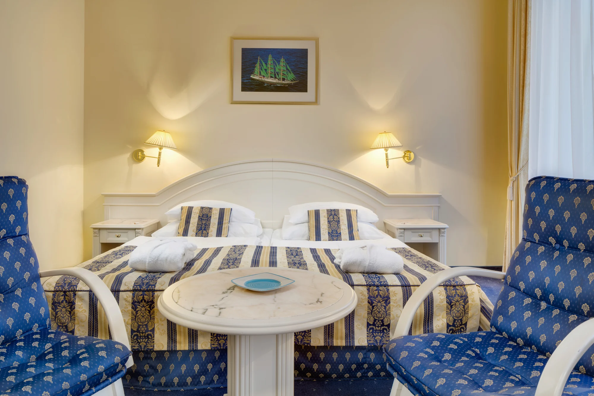 Luxusní 4* hotel v Mariánkách: neomezený wellness, procedury i polopenze