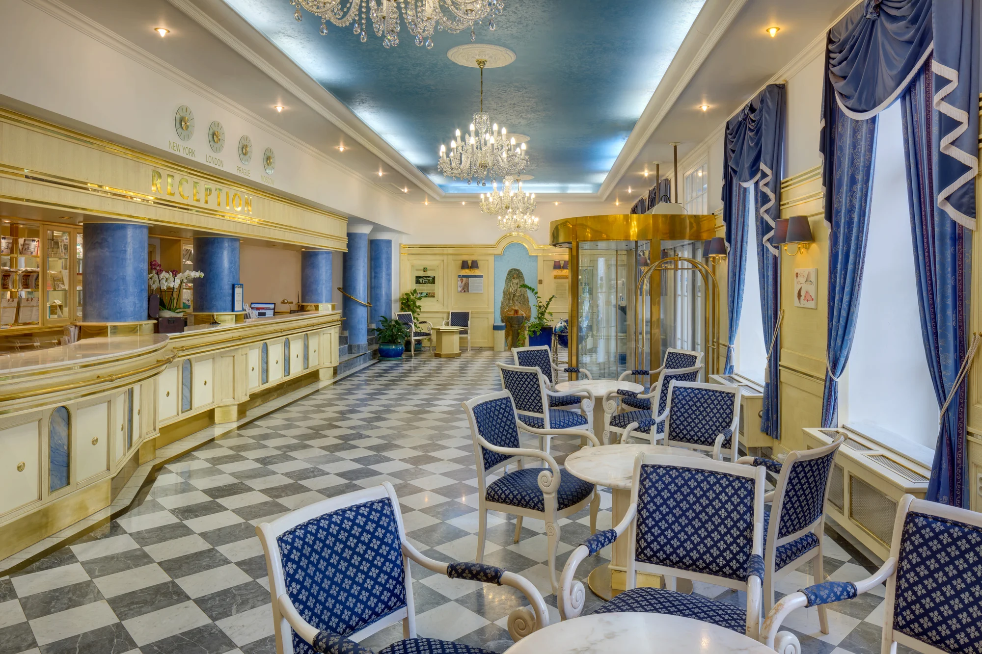 Luxusní 4* hotel v Mariánkách: neomezený wellness, procedury i polopenze