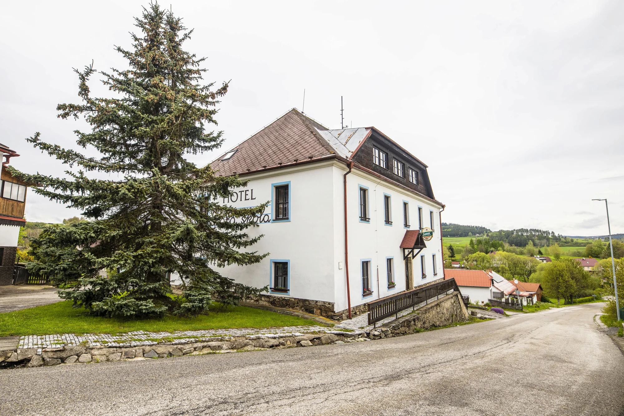 Pobyt na Lipensku pro dva: Malebný hotýlek se snídaněmi i wellness