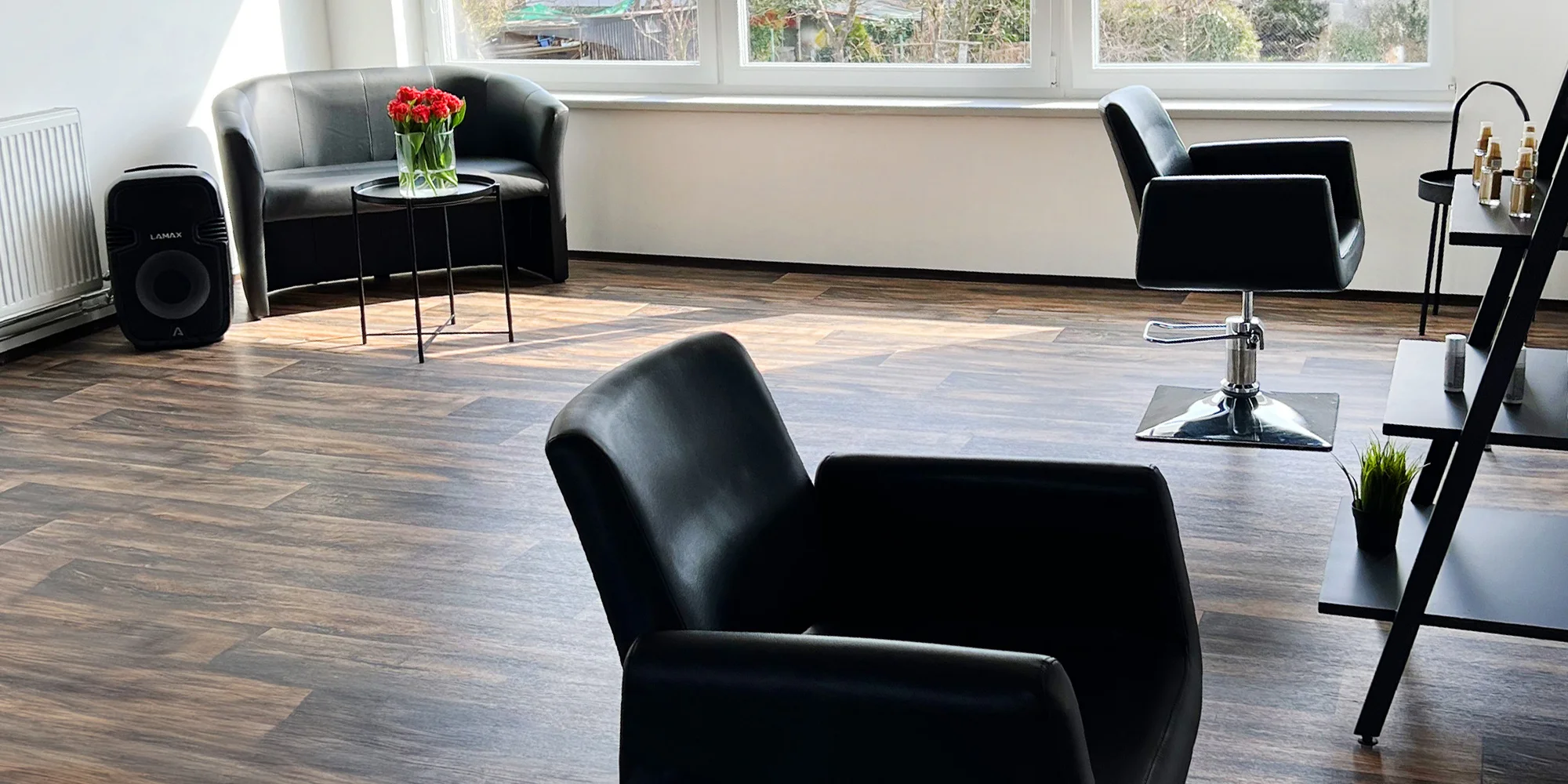 Kadeřnické balíčky pro muže i ženy: střih, barva a styling pro všechny délky vlasů