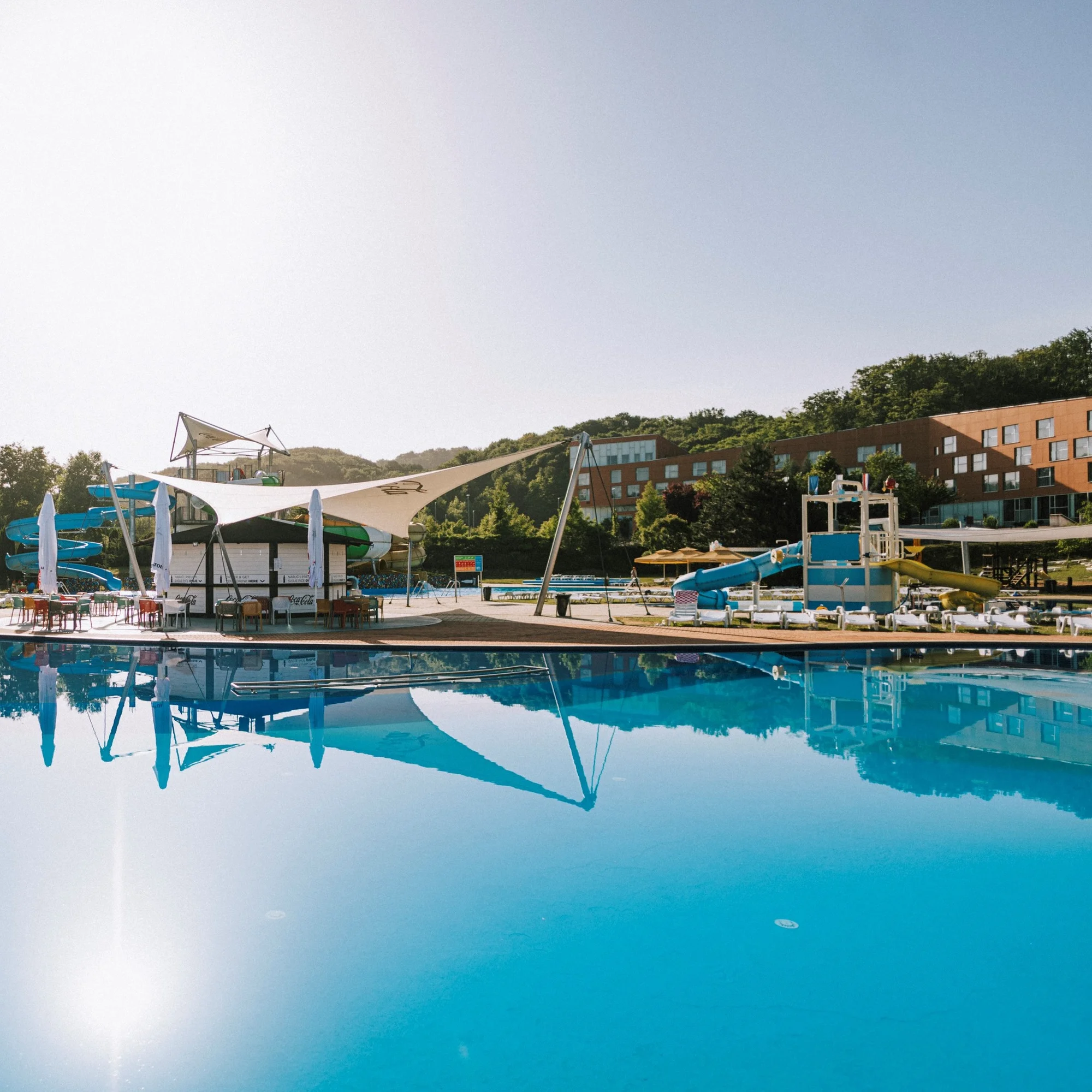 S rodinou do Chorvatska: 4* hotel s polopenzí či all inclusive, termální bazény, aquapark a 2 děti zdarma