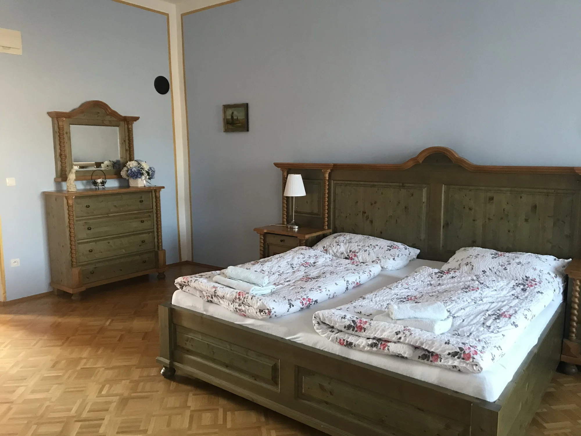 Romantika na zámku: snídaně, bazén se slanou vodou, možnost privátního wellness či apartmá s vířivkou