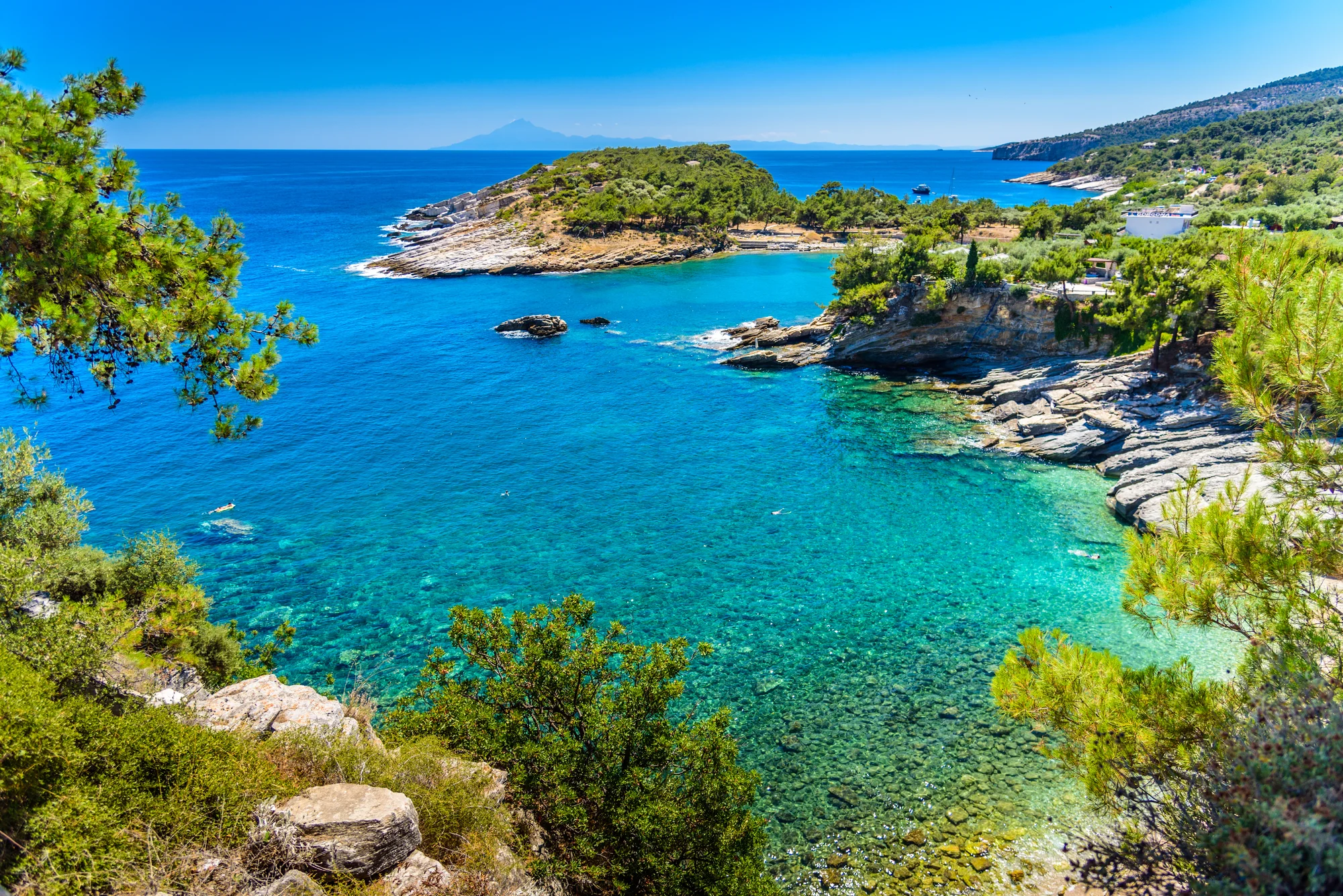 Řecký ostrov Thassos: Hotel Antonios*** se snídaní či polopenzí a venkovním bazénem, letenky v ceně