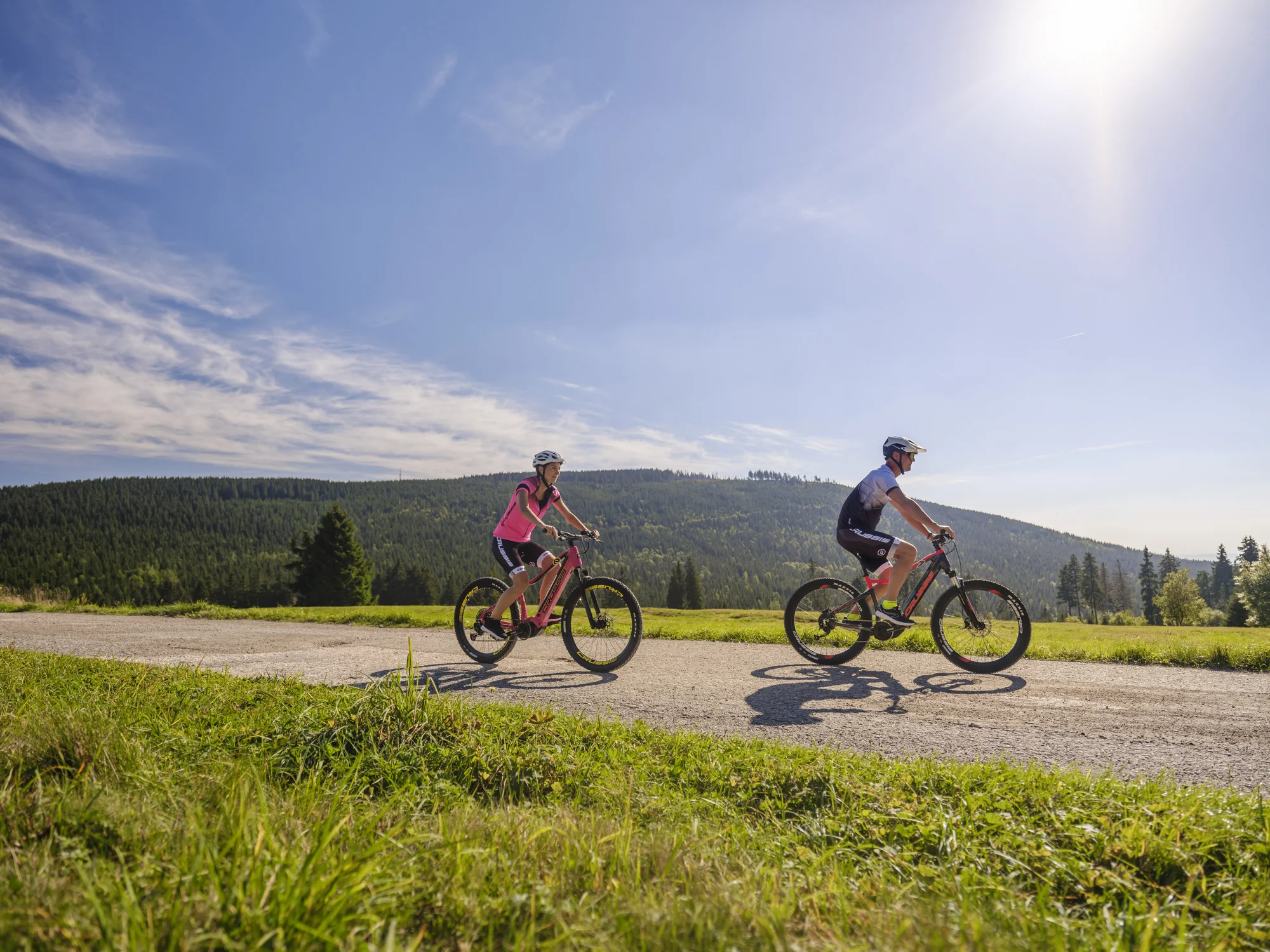 Zapůjčení elektrokola či dětské e‑motorky na 4 hod. i celý den