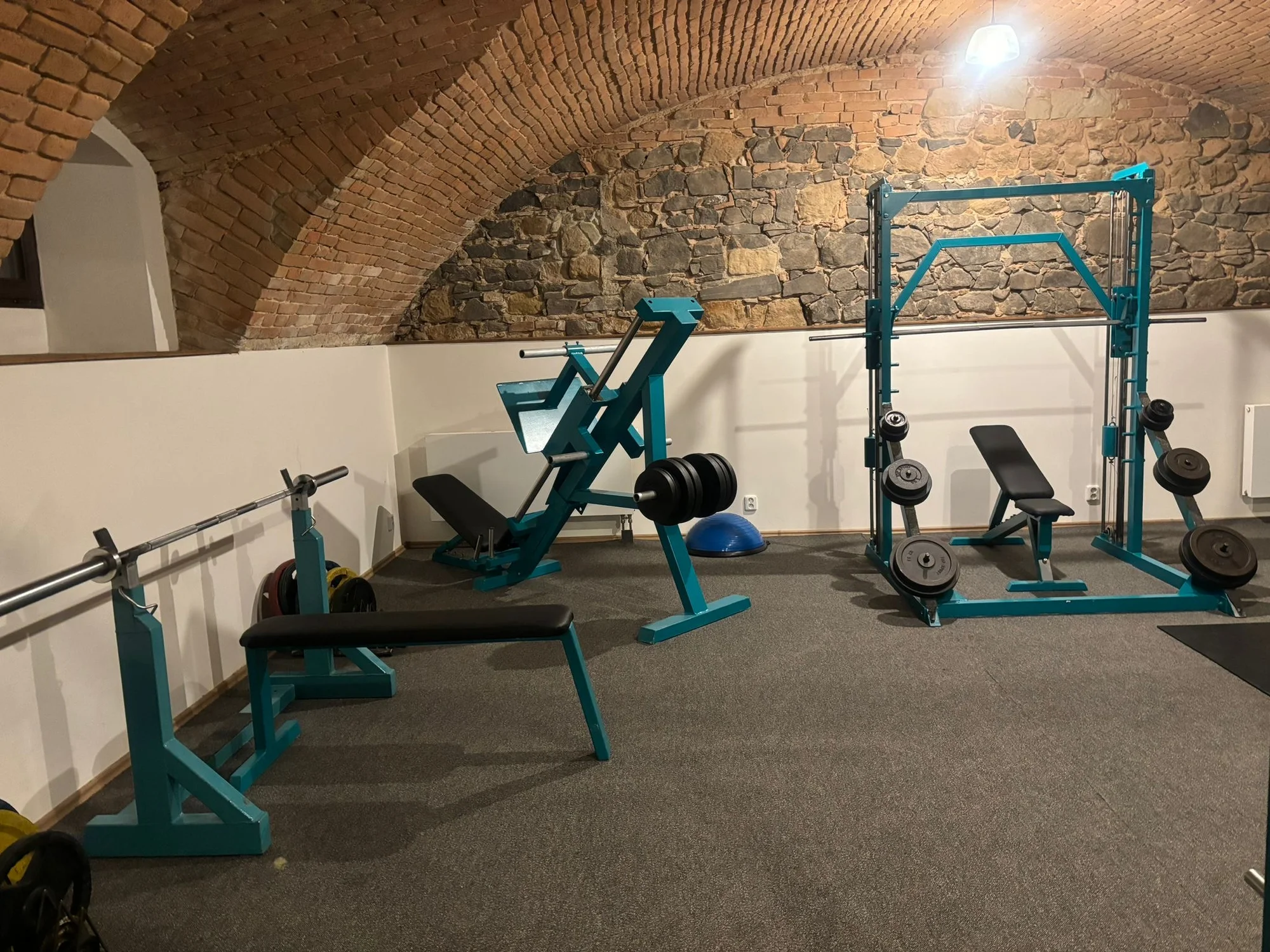 Ženské fitness centrum: jednotlivé vstupy i permanentka na měsíc